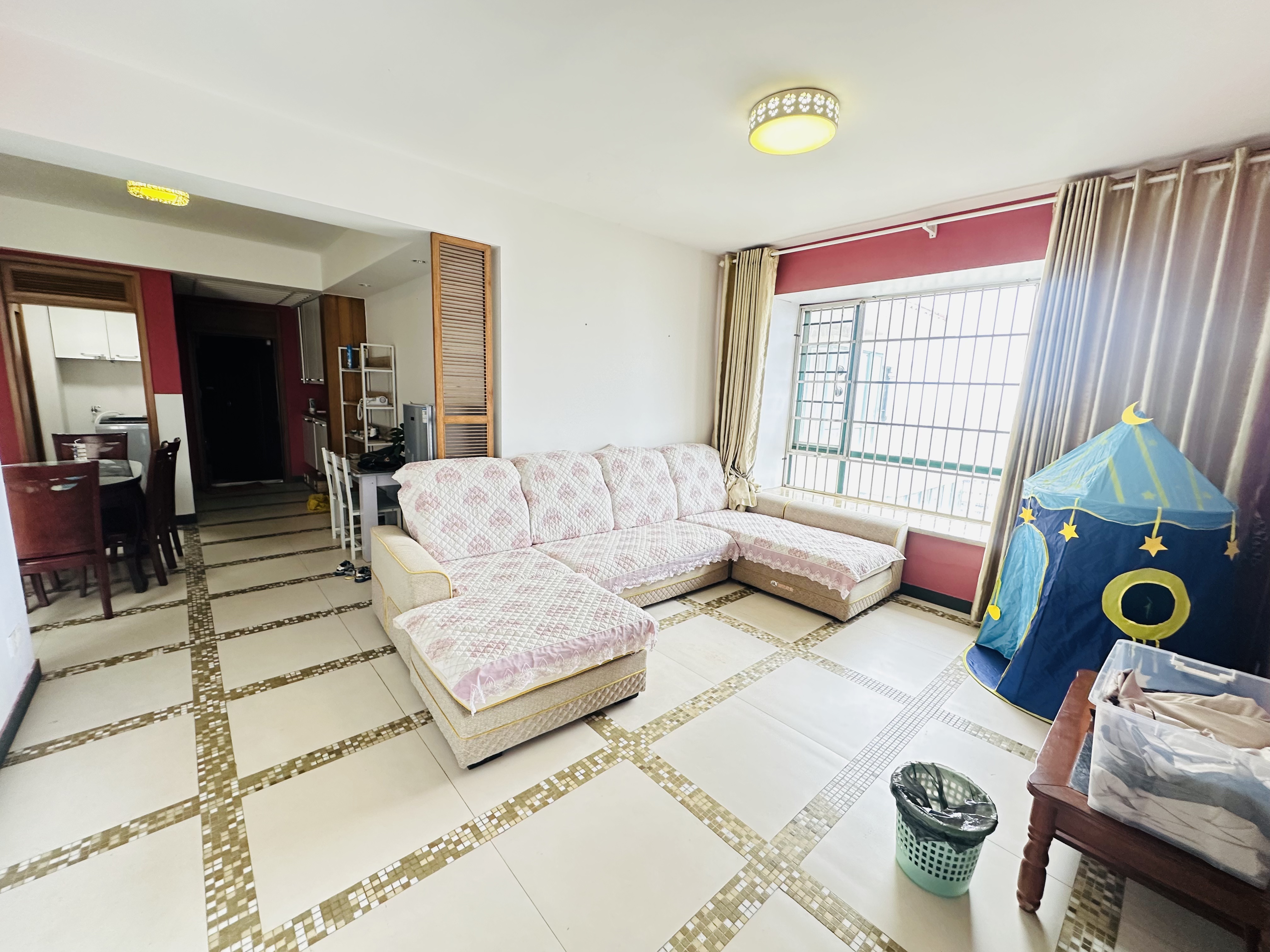 海景花园 2室2厅1卫 2000.0元/月 海景花园 2室2厅1卫 2000.0元/月室内图