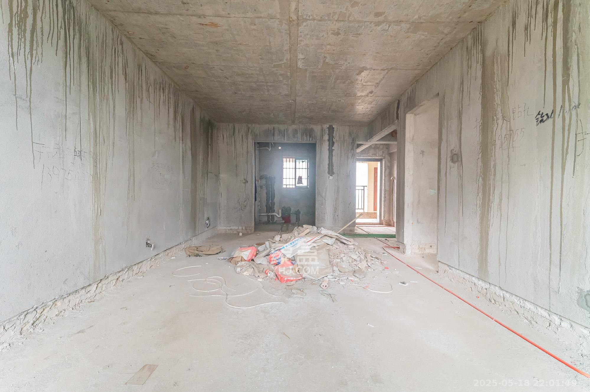 星湖湾二期高层  4室2厅2卫    96.8万 星湖湾二期高层  4室2厅2卫    96.8万