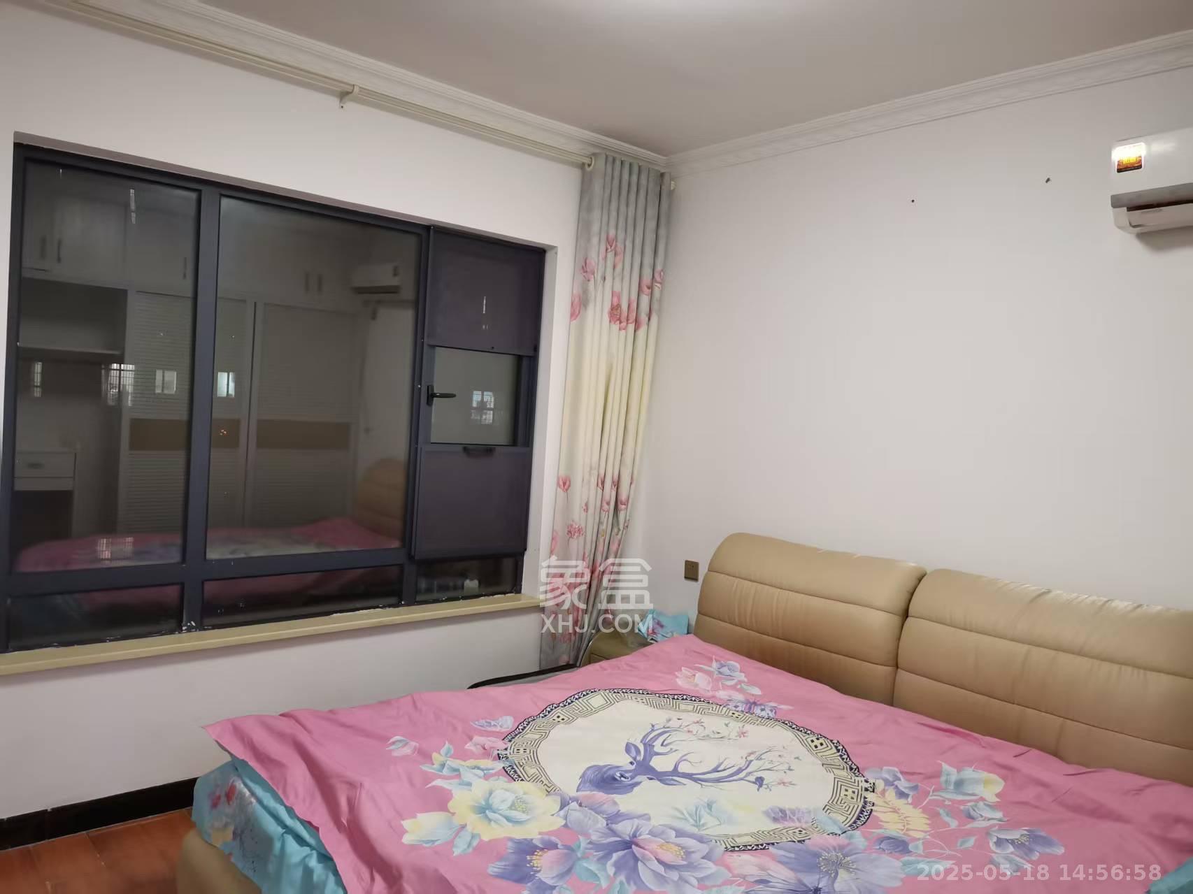 邦盛水岸御园 4室2厅1卫 2200.0元/月 邦盛水岸御园 4室2厅1卫 2200.0元/月室内图