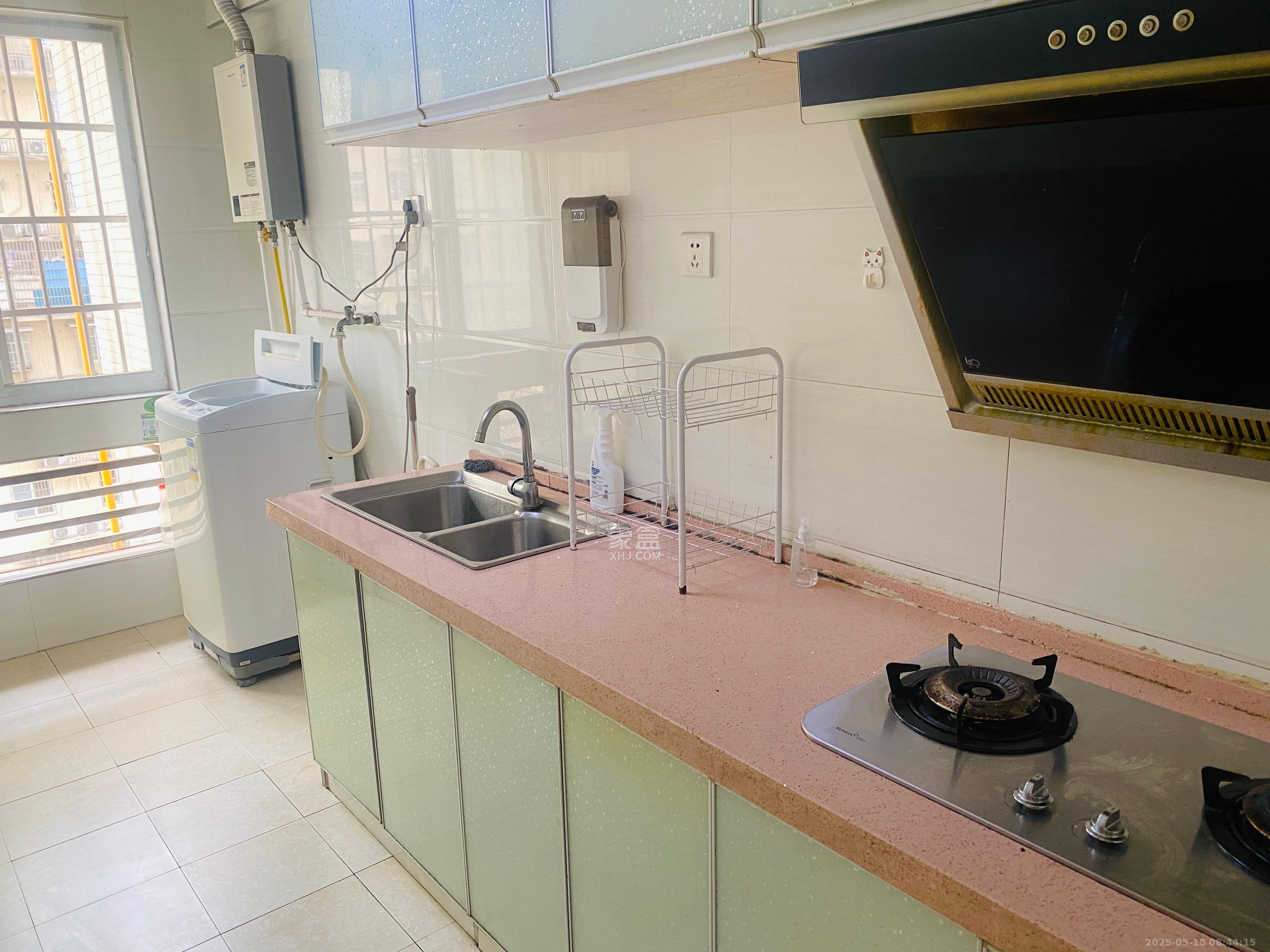 星城新宇颐景苑  1室1厅1卫   1500.00元/月室内图