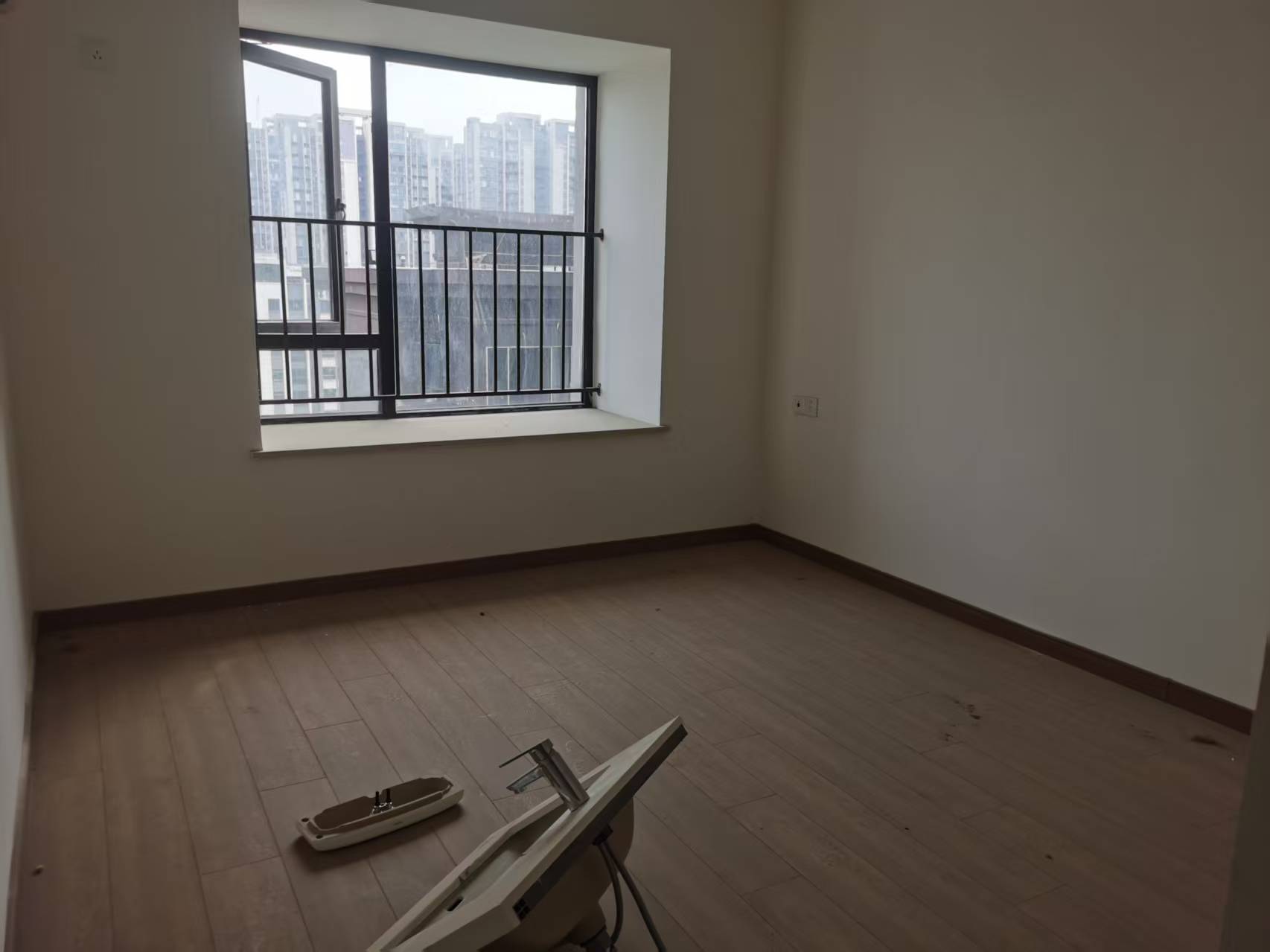 中梁壹号院  3室21厅2卫   1500.00元/月室内图