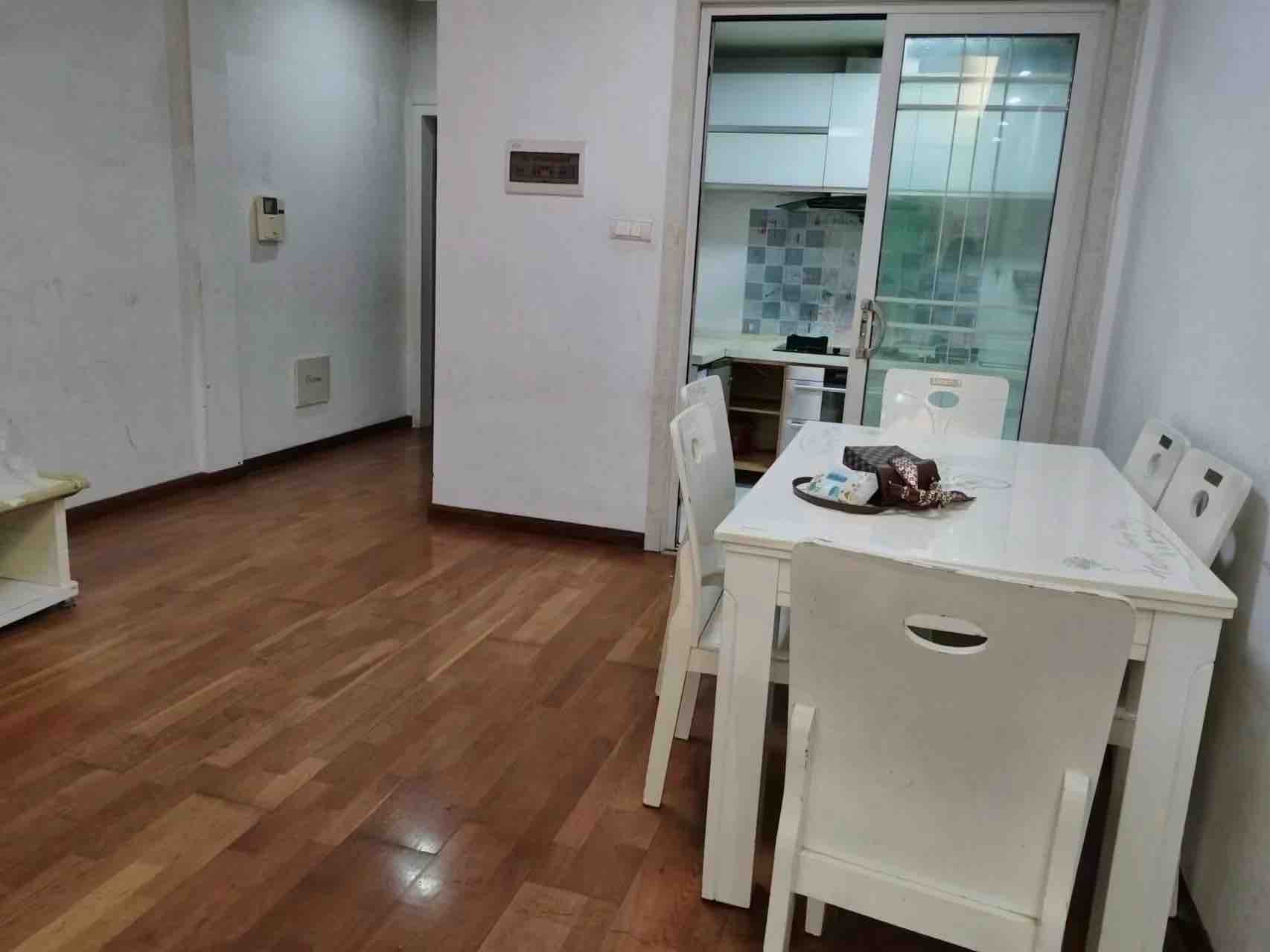 湘水明珠 3室0厅0卫 1500.0元/月 湘水明珠 3室0厅0卫 1500.0元/月室内图