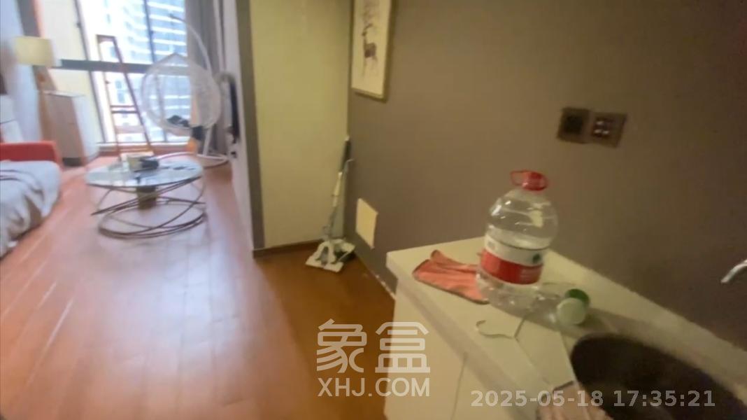 兰亭湾畔 1室1厅1卫 1600.0元/月 兰亭湾畔 1室1厅1卫 1600.0元/月室内图