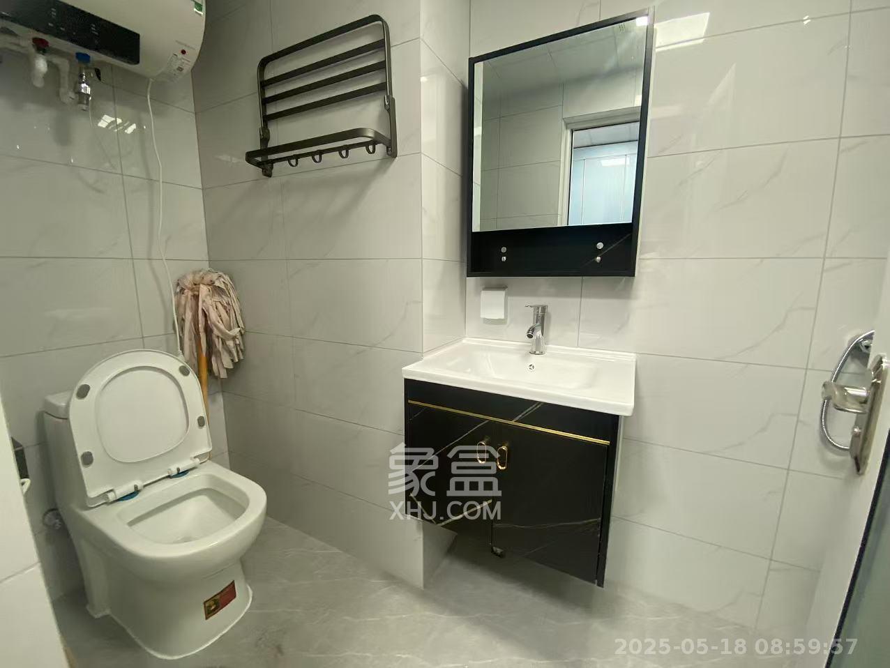 卓越江岸 1室1厅1卫 1500.0元/月 卓越江岸 1室1厅1卫 1500.0元/月室内图