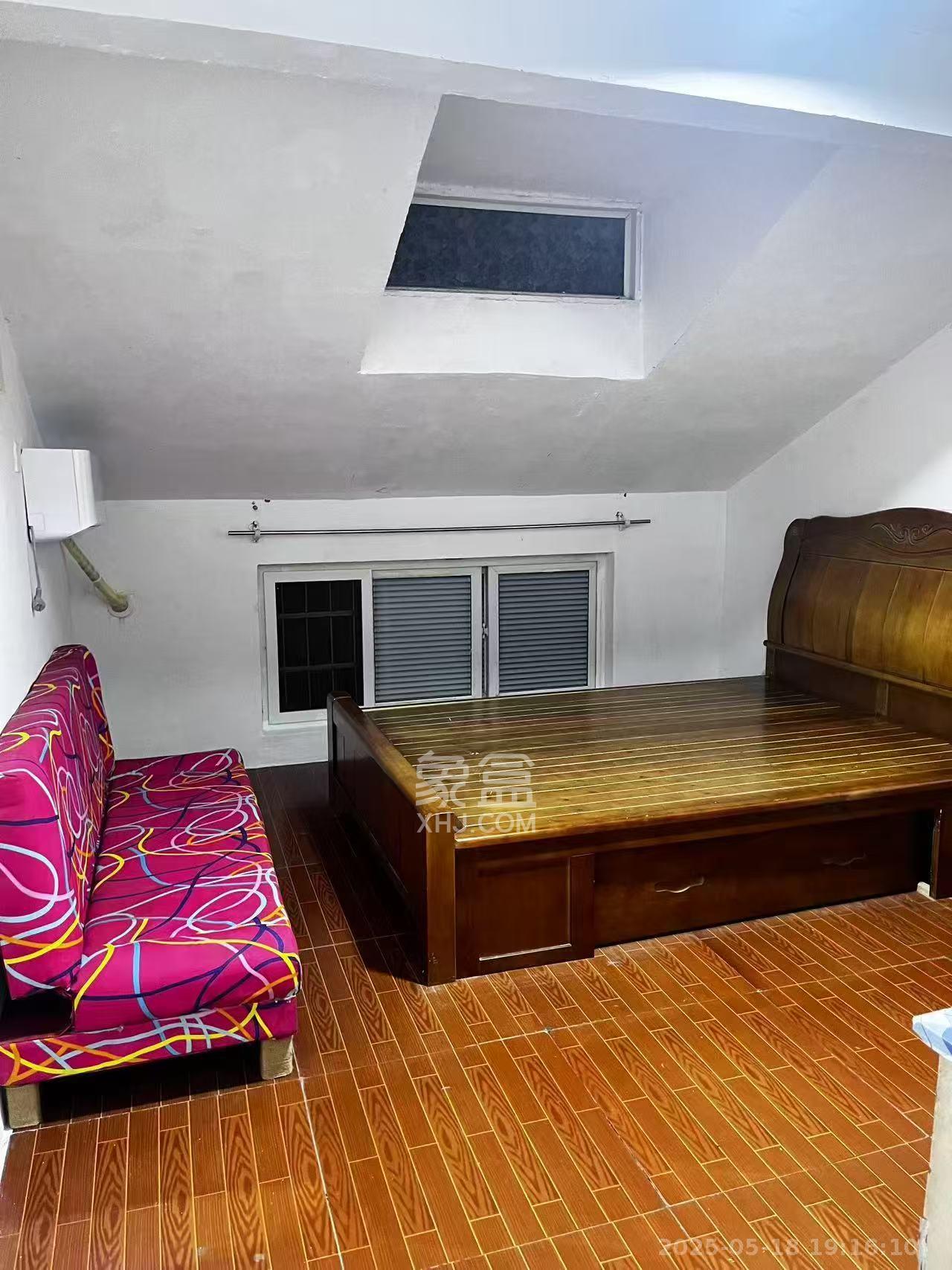 鄱阳小区  2室1厅1卫    950.0元/月 鄱阳小区  2室1厅1卫    950.0元/月室内图