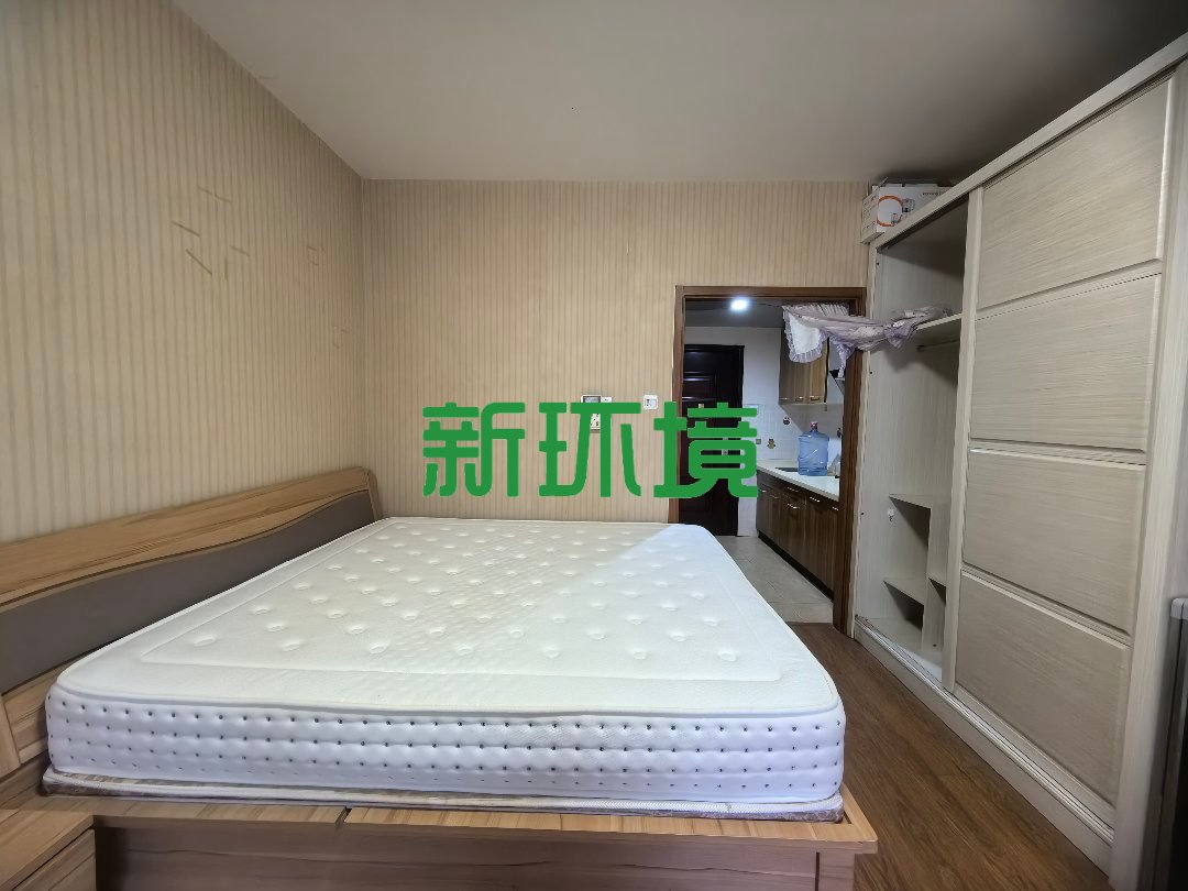 蓝色港湾  1室1厅1卫    25.0万客厅