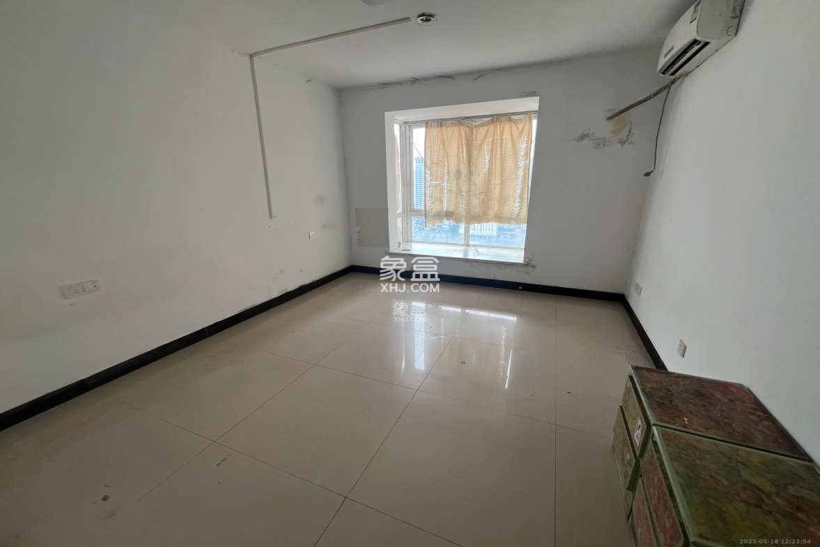 海利华宫大厦 3室2厅1卫 2500.0元/月 海利华宫大厦 3室2厅1卫 2500.0元/月室内图