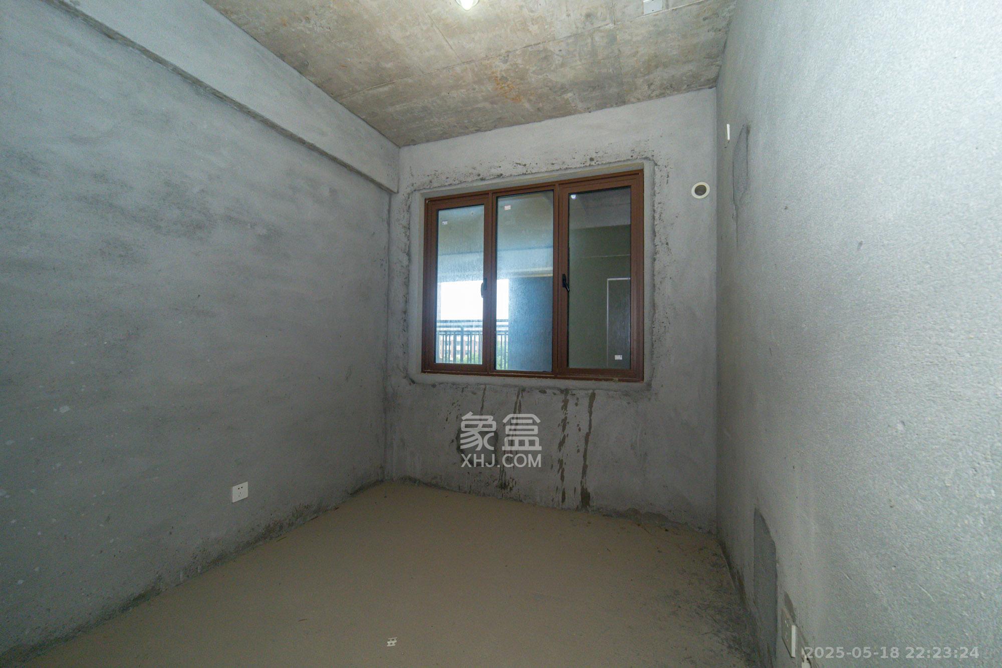 长龙湾 3室2厅2卫 58.8万 长龙湾 3室2厅2卫 58.8万卧室