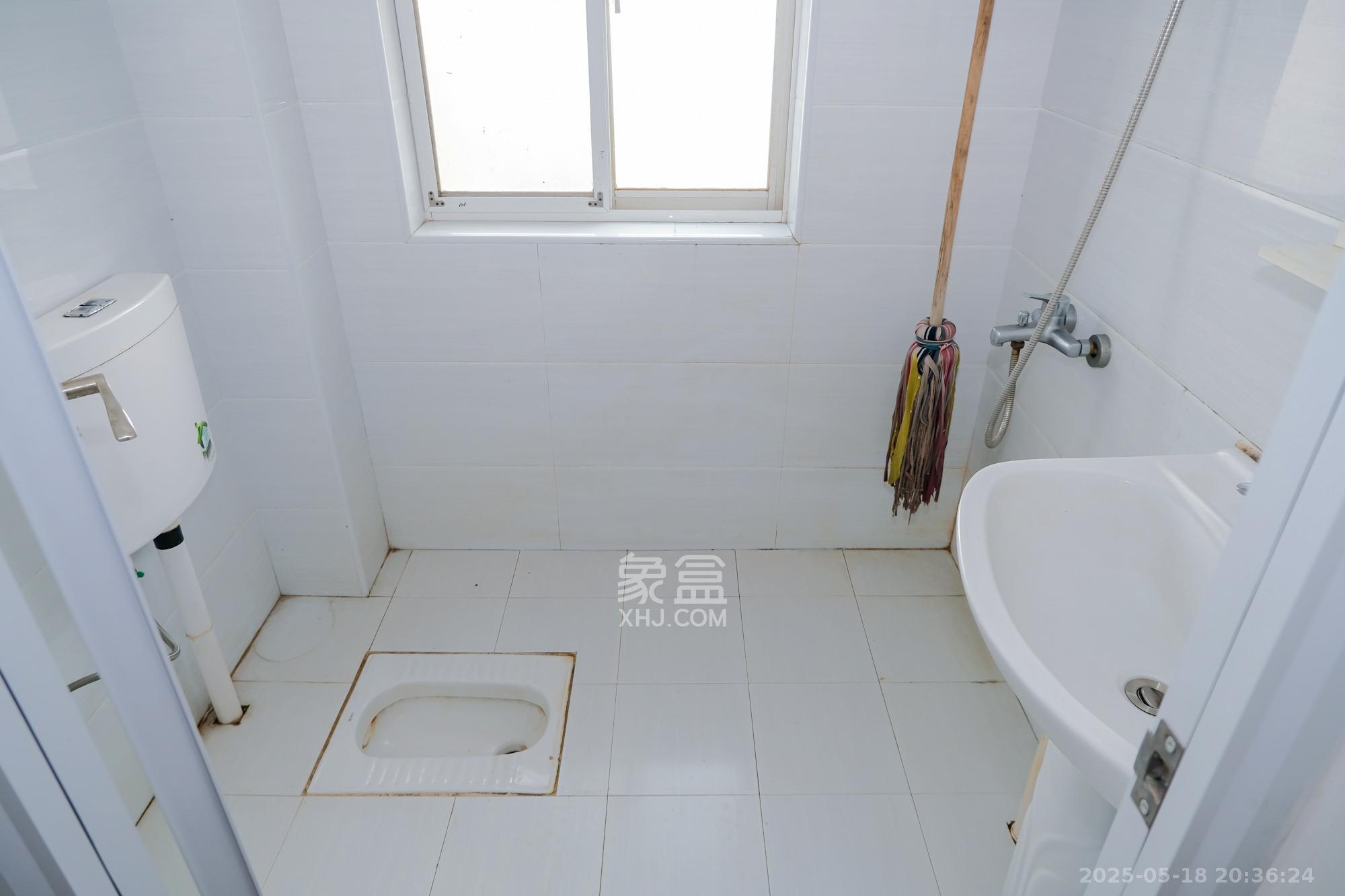 红树湾 2室2厅1卫 42.8万 红树湾 2室2厅1卫 42.8万卫生间