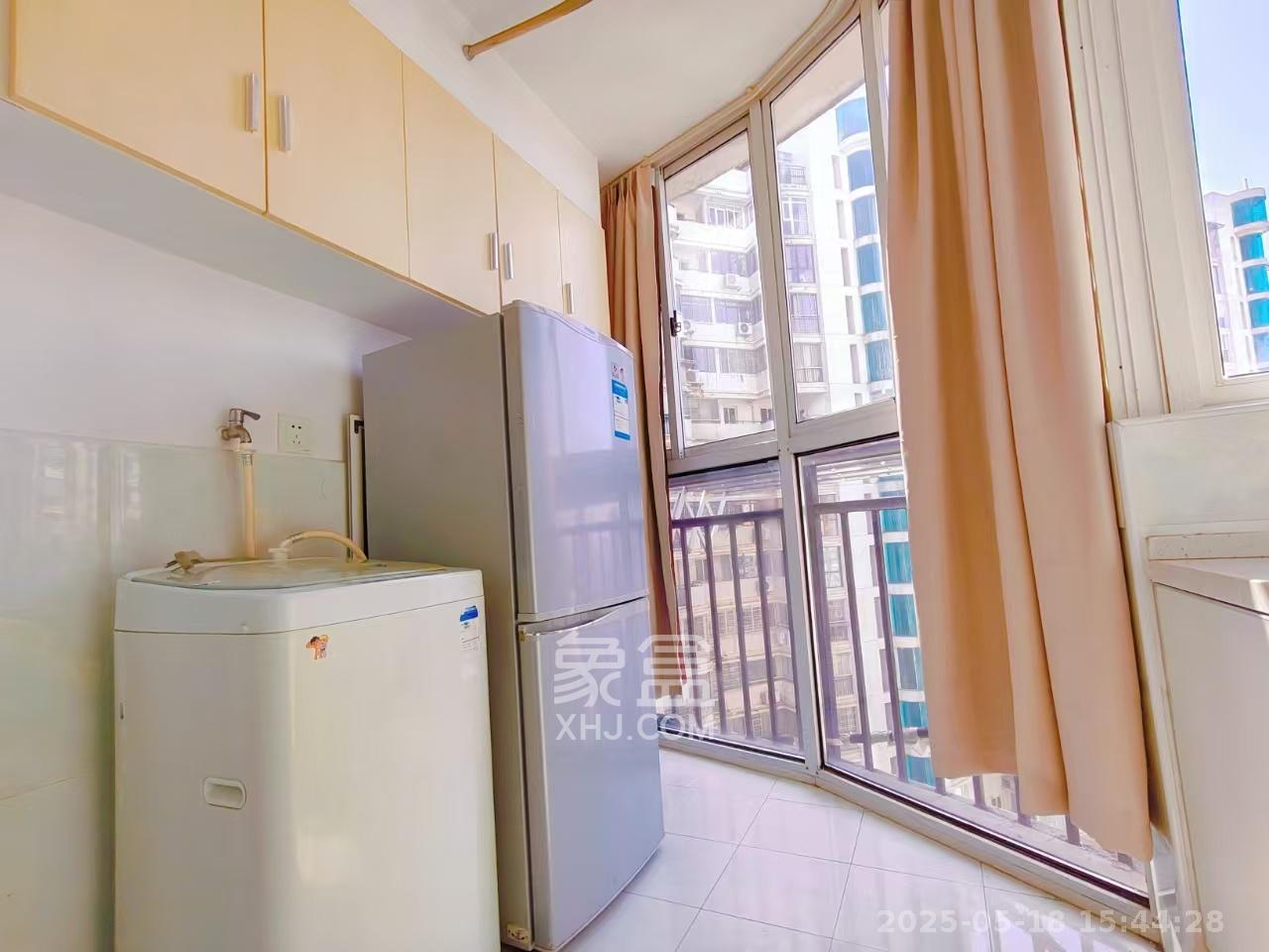 帝景国际  1室1厅1卫    1100.0元/月 帝景国际  1室1厅1卫    1100.0元/月室内图