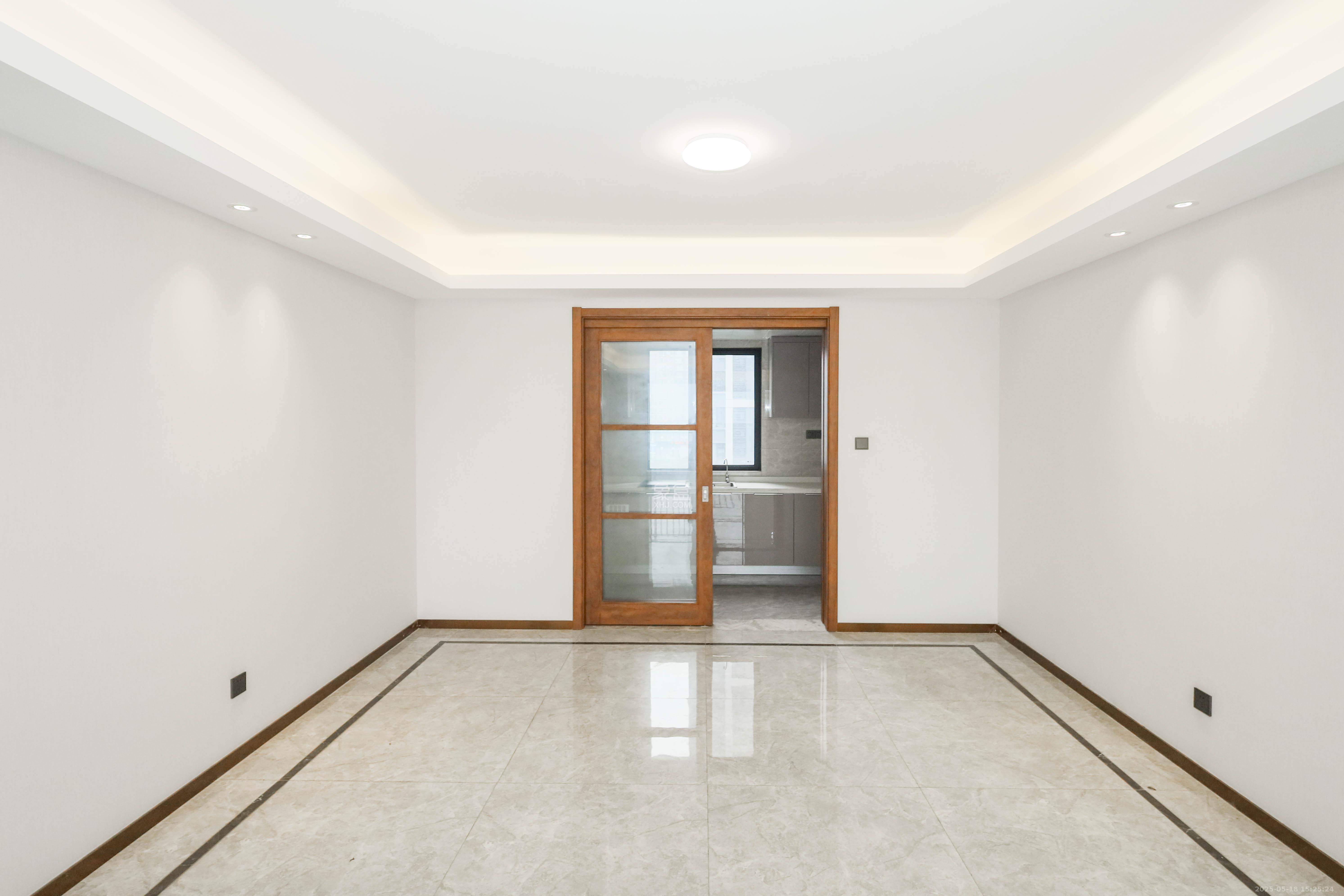 梅溪悦章  4室2厅2卫    168.0万 梅溪悦章  4室2厅2卫    168.0万客厅