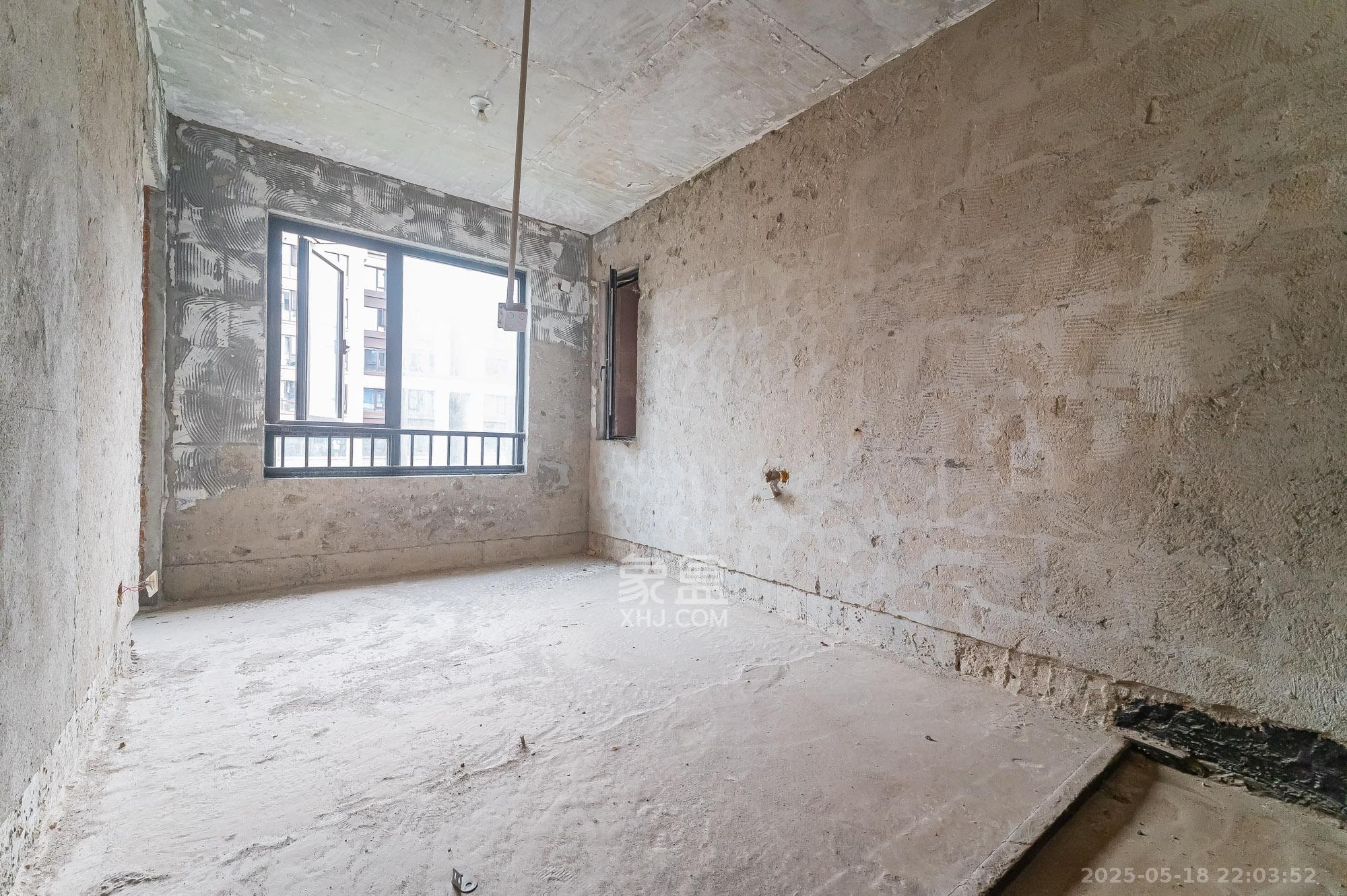 中交建发松雅院  4室2厅2卫    154.0万 中交建发松雅院  4室2厅2卫    154.0万其他