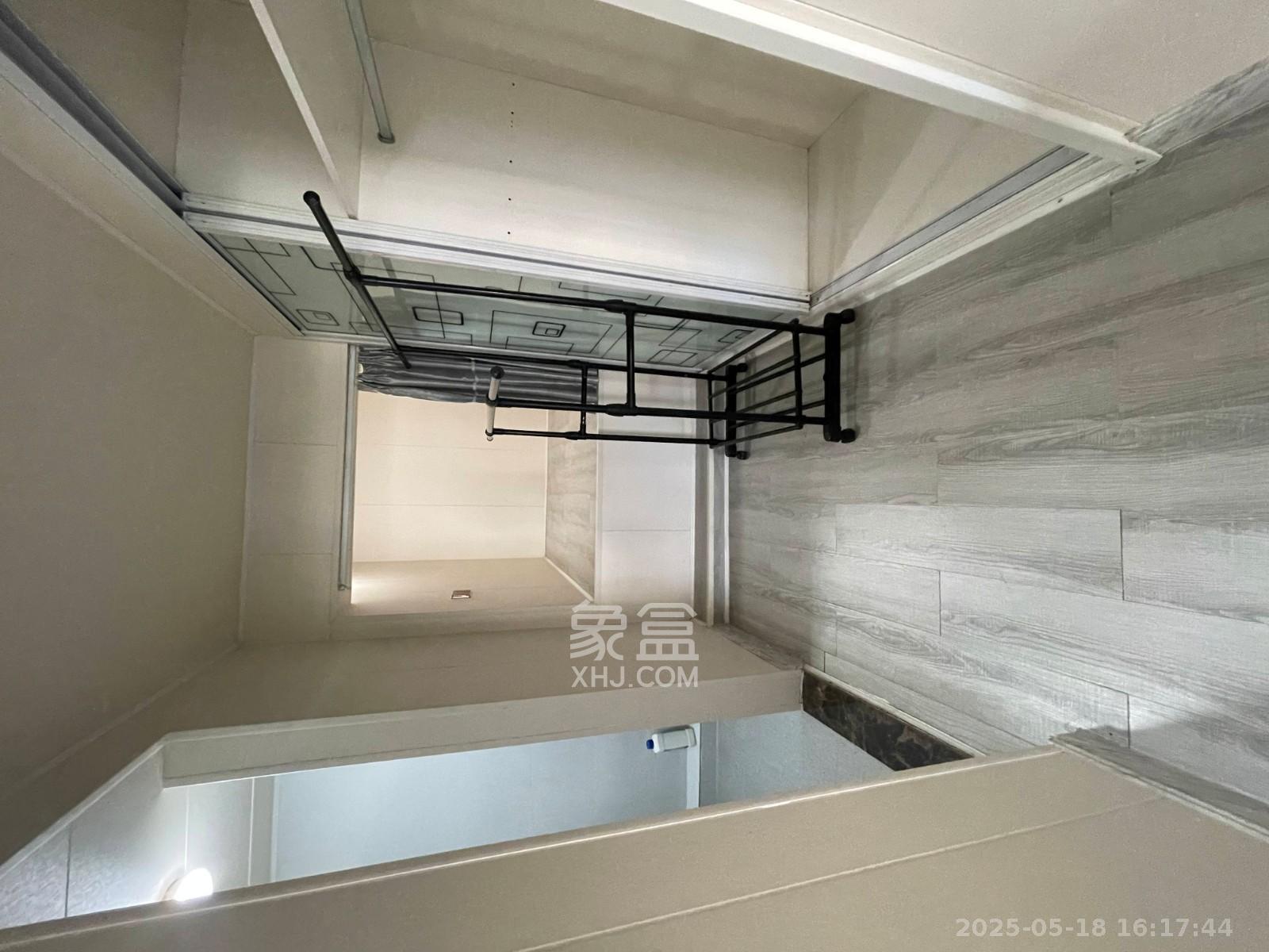 洋湖时代 1室1厅1卫 1800.0元/月 洋湖时代 1室1厅1卫 1800.0元/月室内图