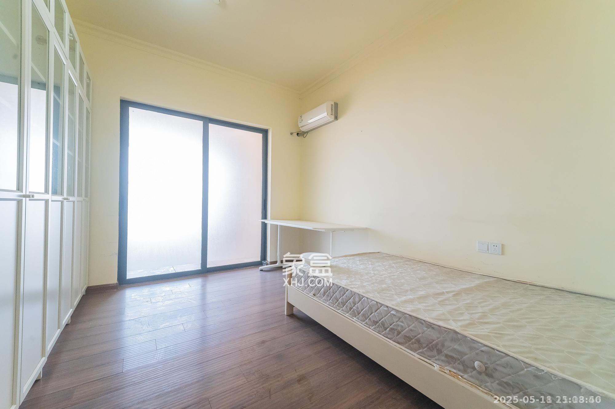 碧桂园威尼斯城 5室2厅3卫 4500.0元/月 碧桂园威尼斯城 5室2厅3卫 4500.0元/月室内图