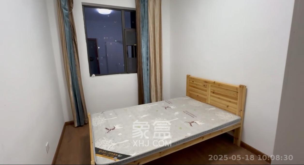 德润小区（丰升德润小区）  3室2厅2卫   2500.00元/月室内图