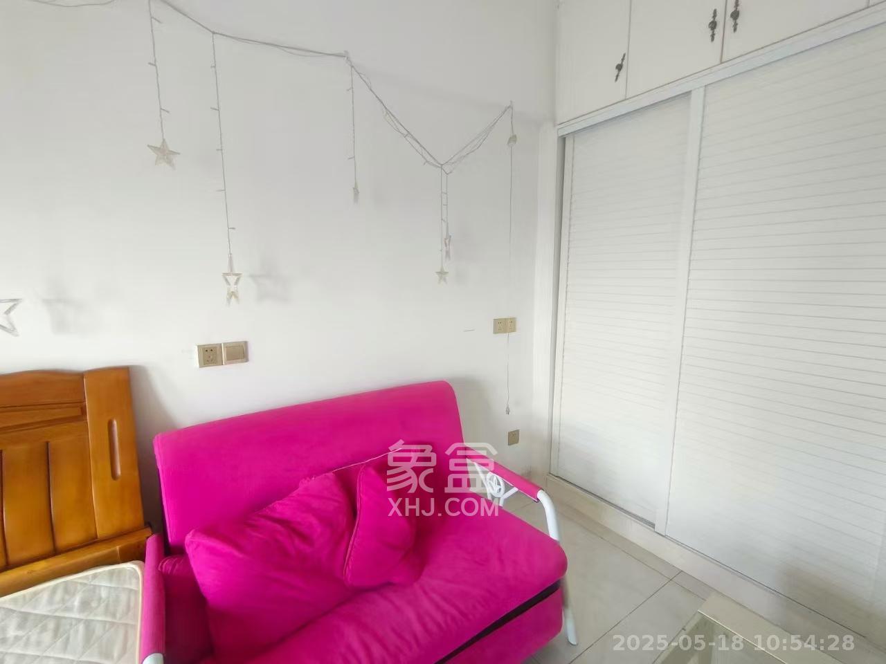 达美D6区  1室1厅1卫    1500.0元/月室内图