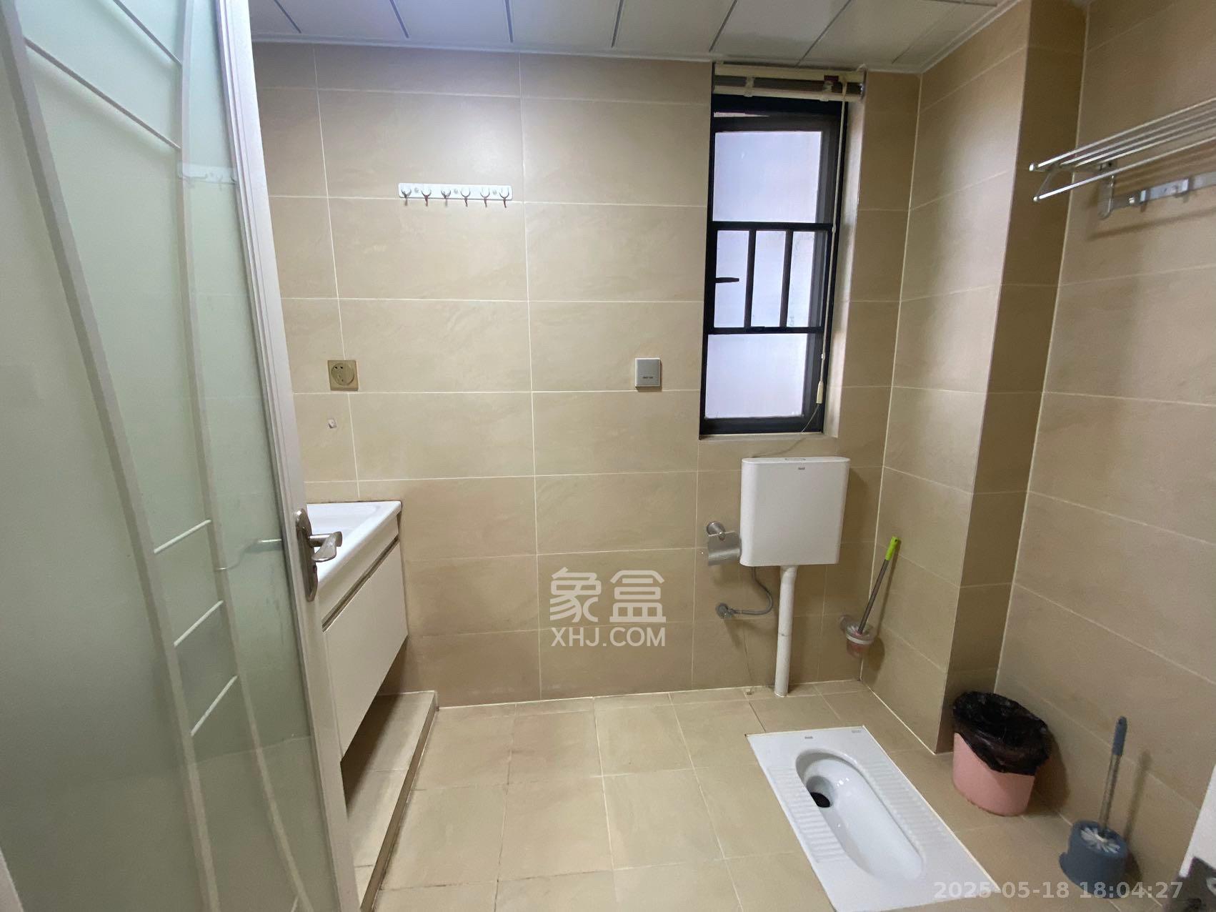 建发汇金国际  3室2厅1卫   3200.00元/月室内图
