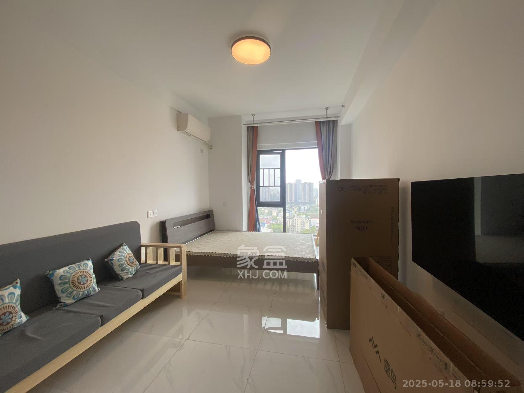 卓越江岸 1室1厅1卫 1500.0元/月 卓越江岸 1室1厅1卫 1500.0元/月室内图