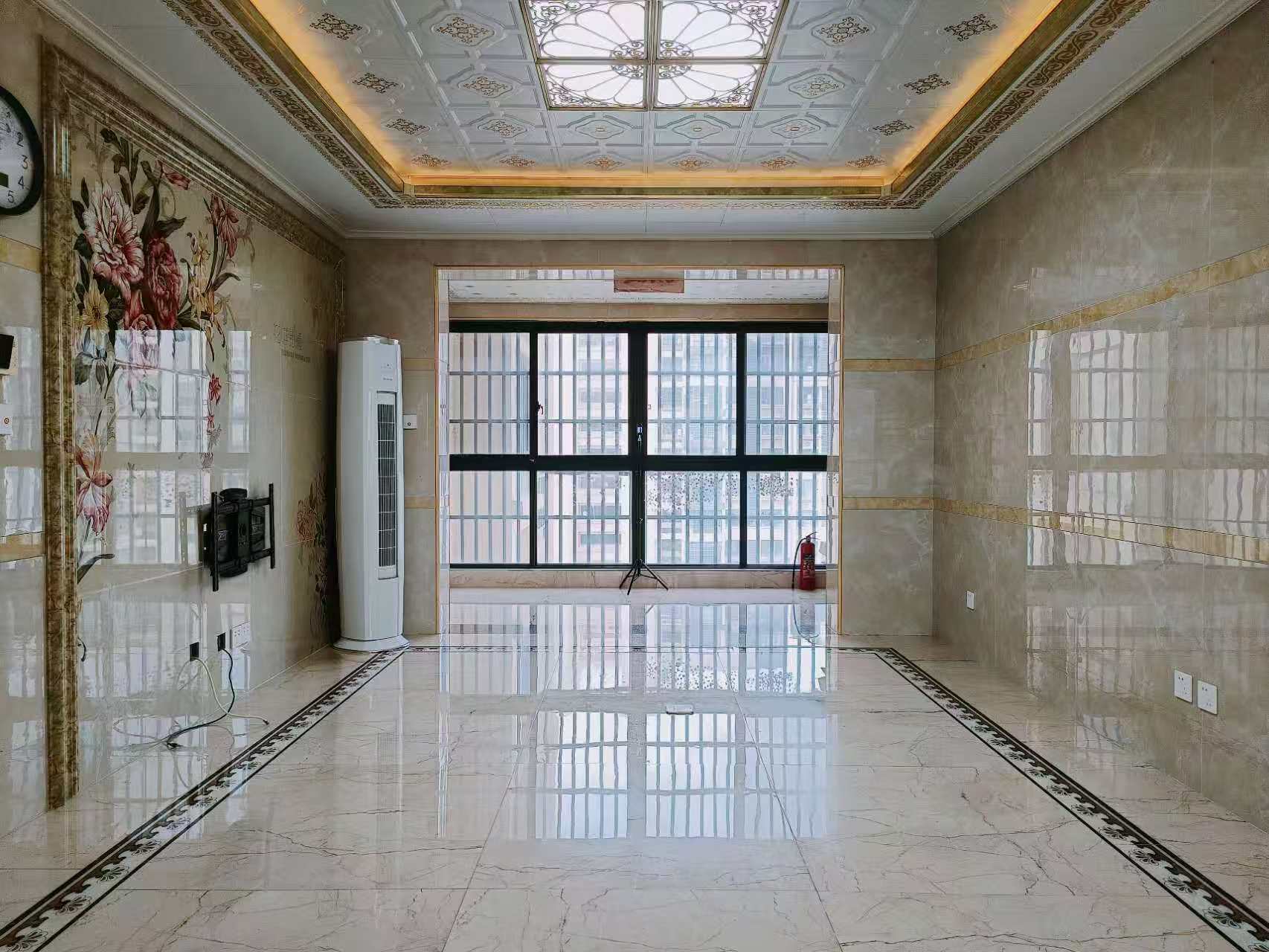 万达广场骏豪仕家(万达公馆) 3室2厅2卫 162.0万 万达广场骏豪仕家(万达公馆) 3室2厅2卫 162.0万户型图