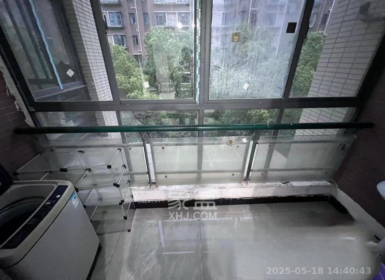 银桂苑  1室2厅2卫   700.00元/月室内图