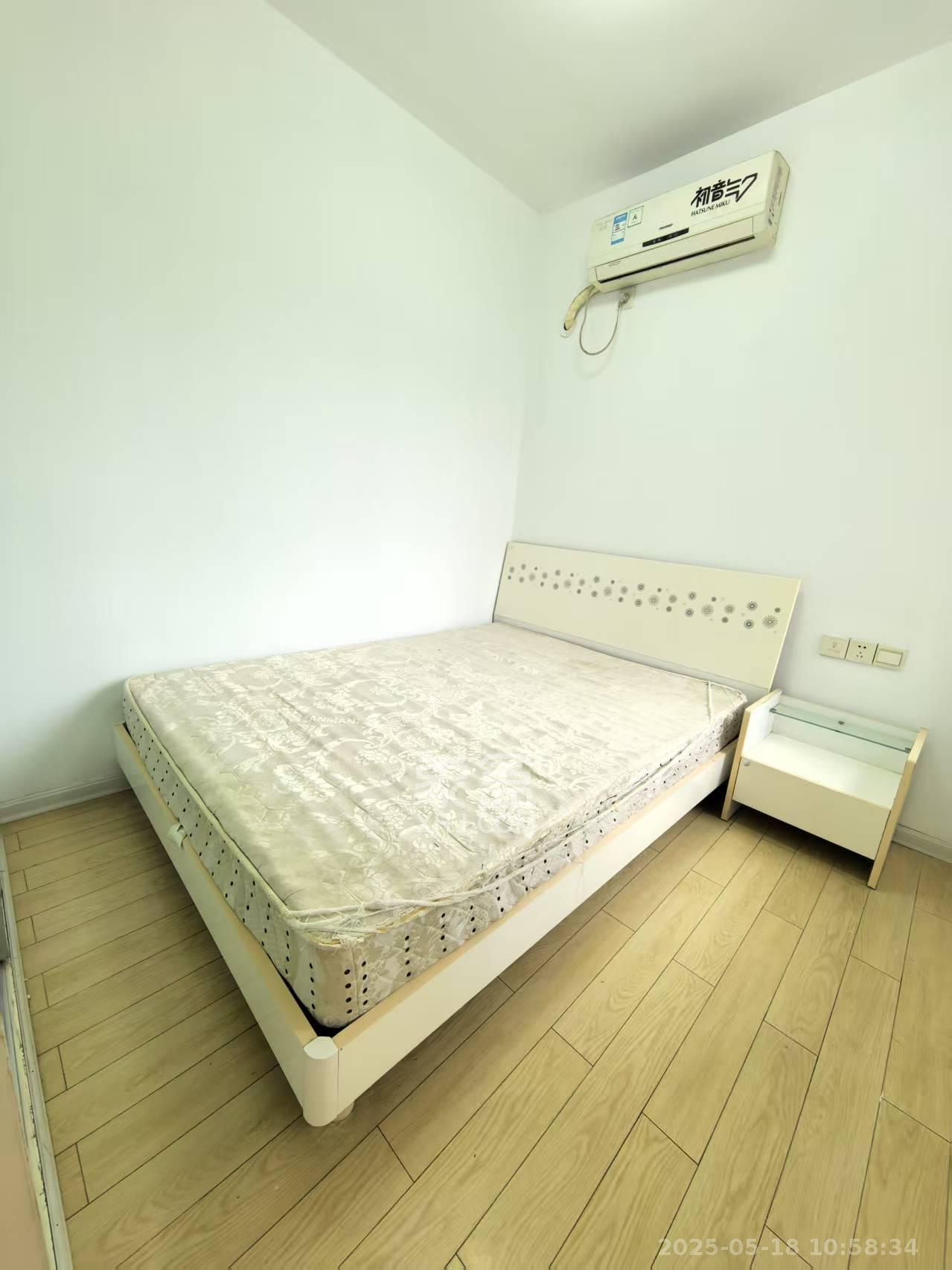和庄  3室1厅1卫   2000.00元/月室内图