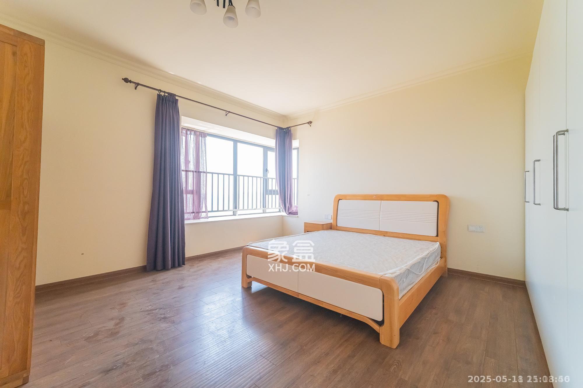 碧桂园威尼斯城 5室2厅3卫 4500.0元/月 碧桂园威尼斯城 5室2厅3卫 4500.0元/月室内图