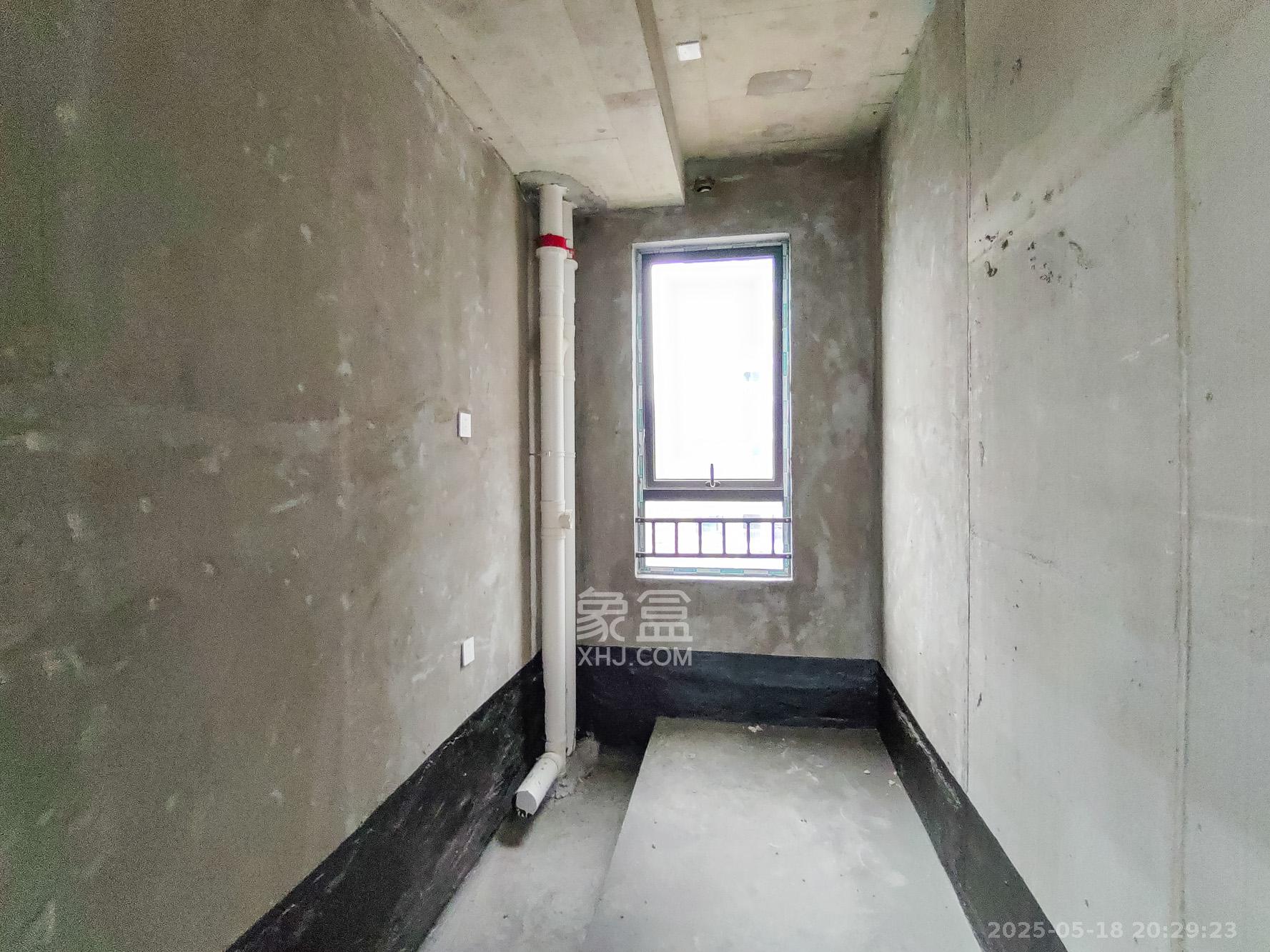 和顺府 4室2厅2卫 117.8万 和顺府 4室2厅2卫 117.8万卫生间