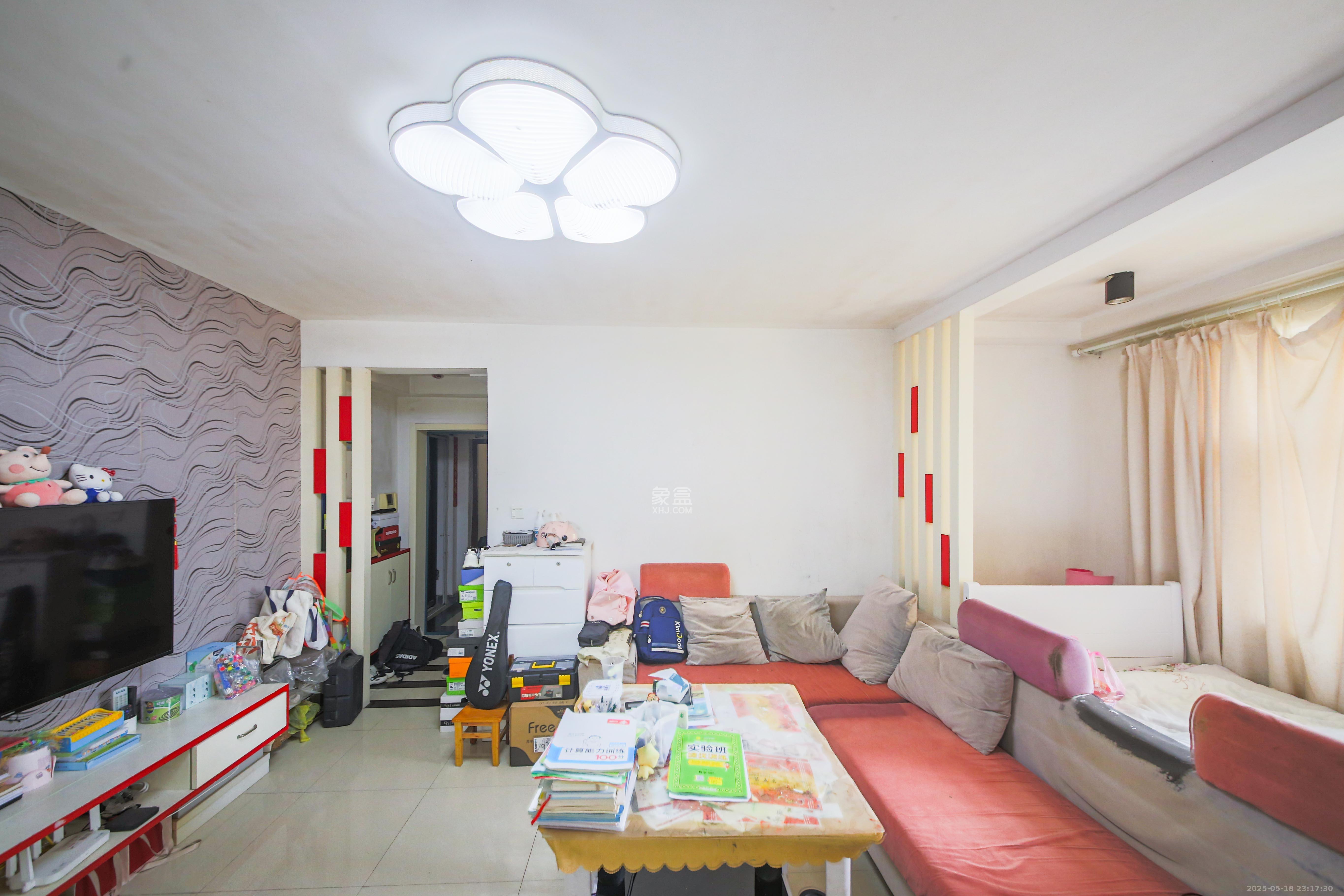 旺坤家园 1室1厅1卫 41.8万 旺坤家园 1室1厅1卫 41.8万客厅