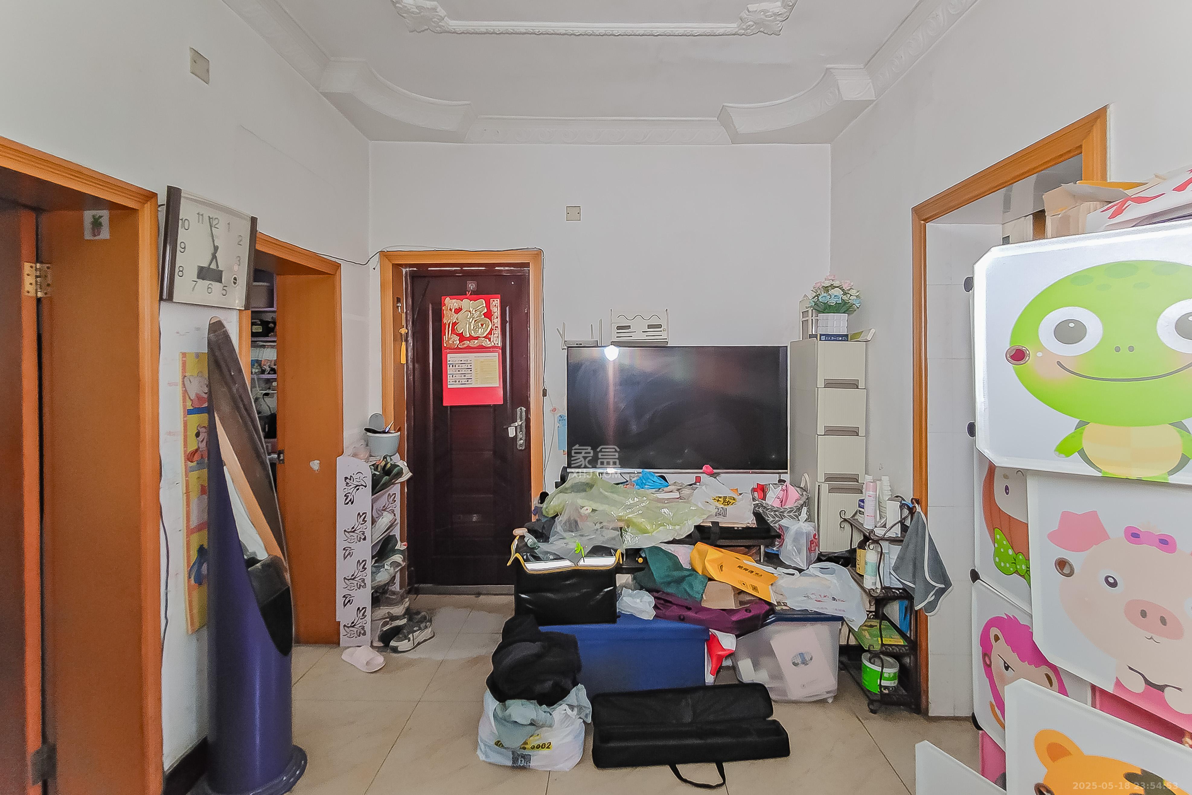 赤岗小区（一二三片）  2室1厅1卫   32.00万客厅