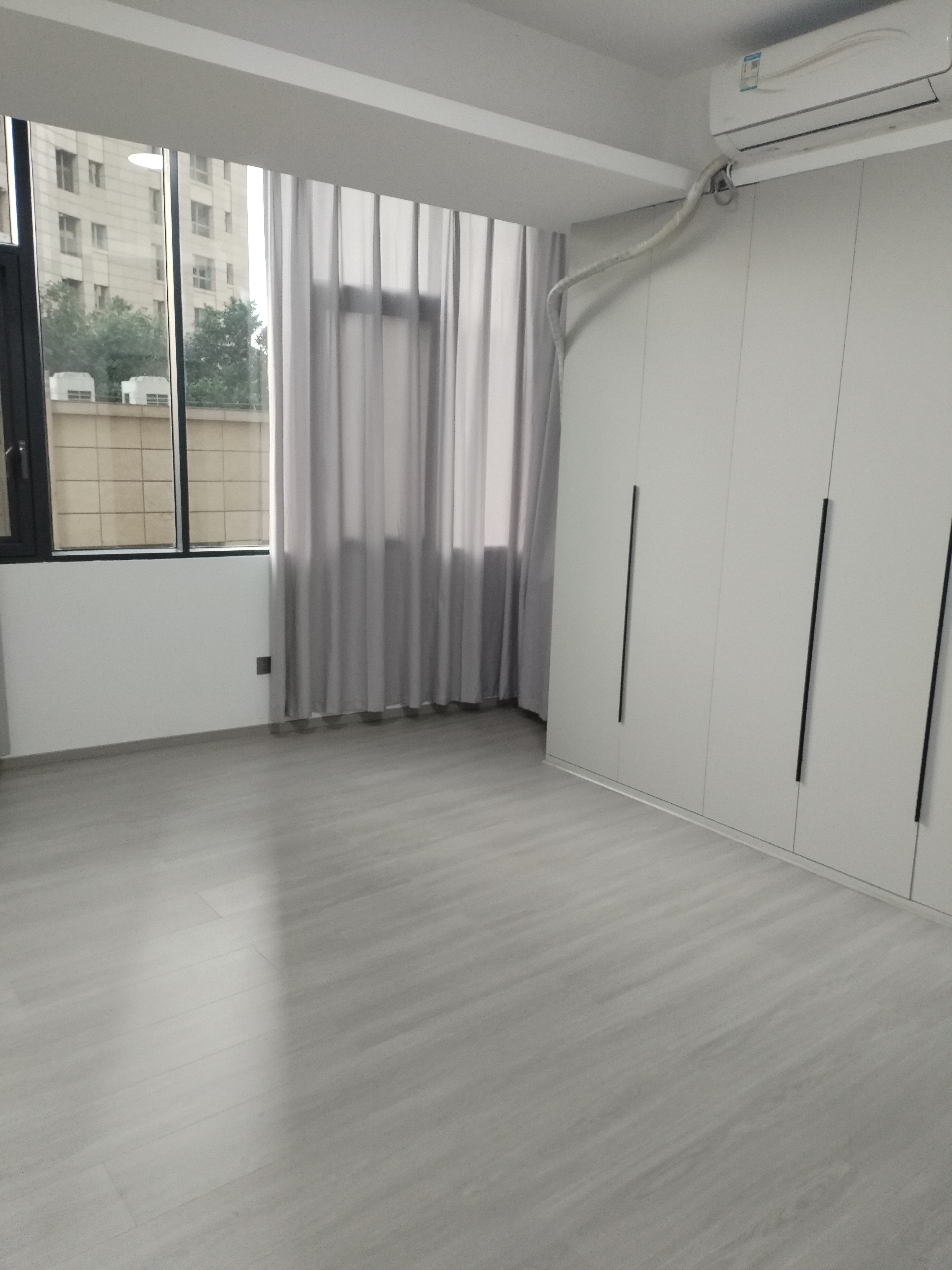 福临阁 4室2厅1卫 5000.0元/月 福临阁 4室2厅1卫 5000.0元/月户型图