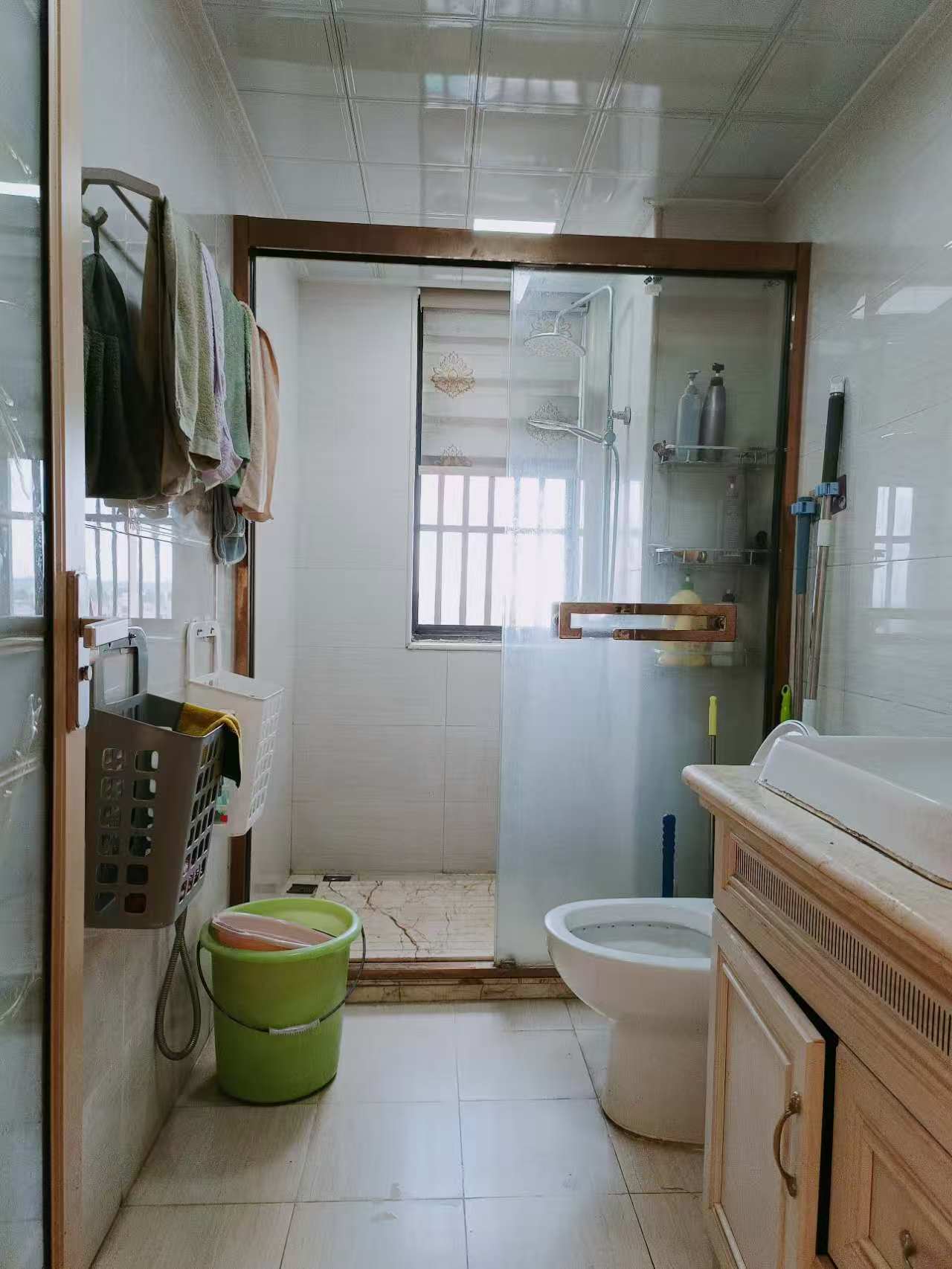 万达广场骏豪仕家(万达公馆) 3室2厅2卫 185.0万 万达广场骏豪仕家(万达公馆) 3室2厅2卫 185.0万室内图