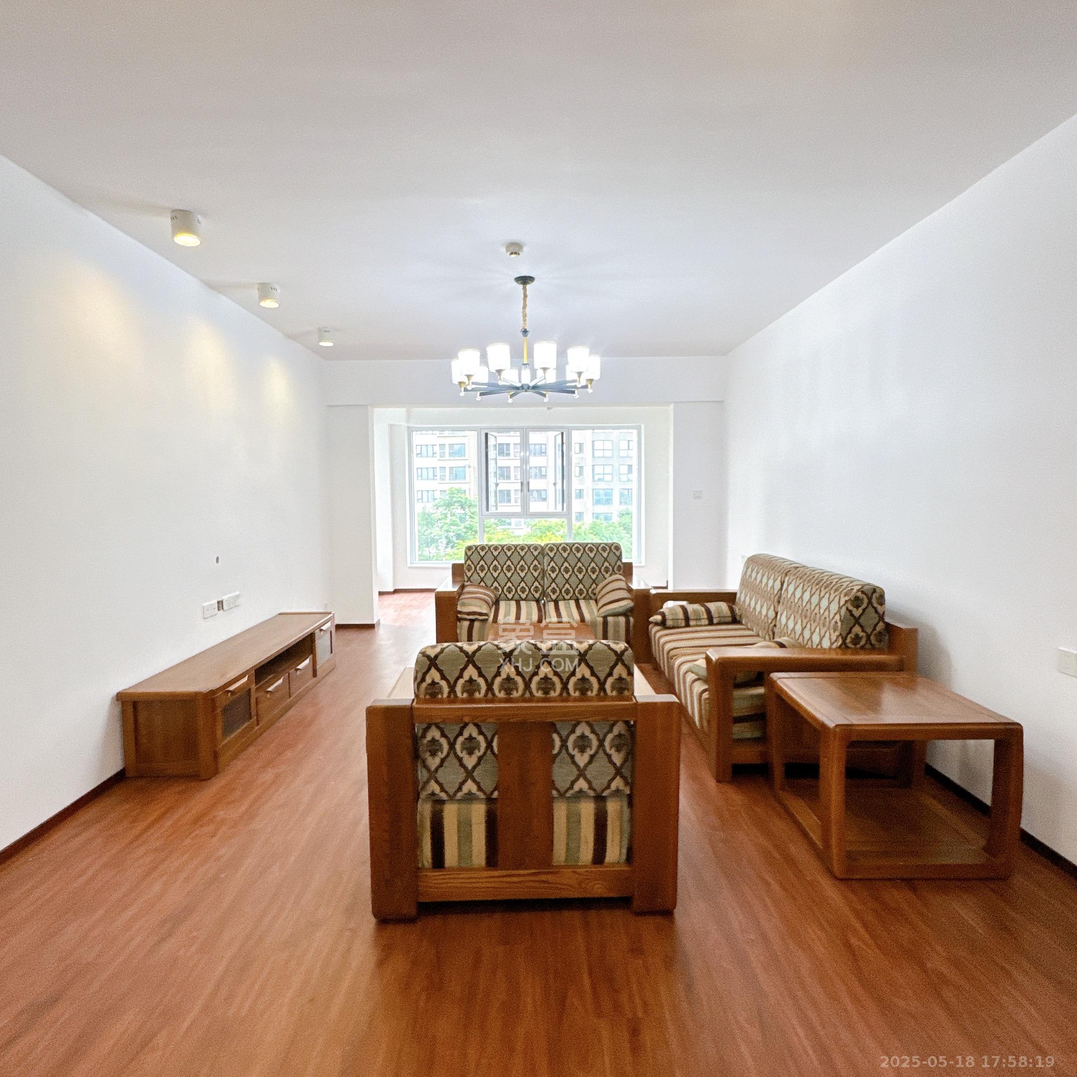 北辰三角洲D2区 4室2厅2卫 5000.0元/月 北辰三角洲D2区 4室2厅2卫 5000.0元/月室内图