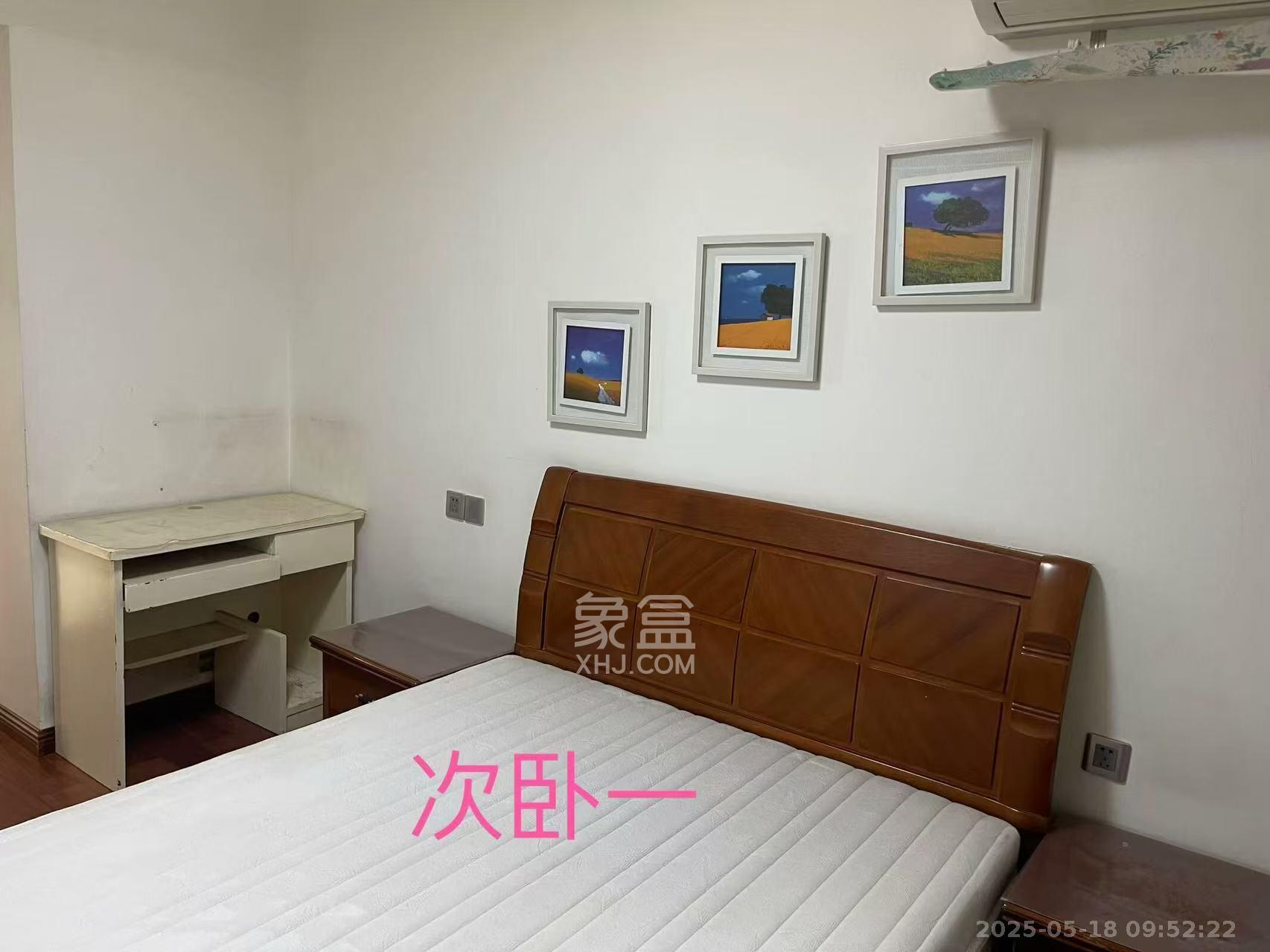 星典时代  4室2厅2卫   3000.00元/月室内图