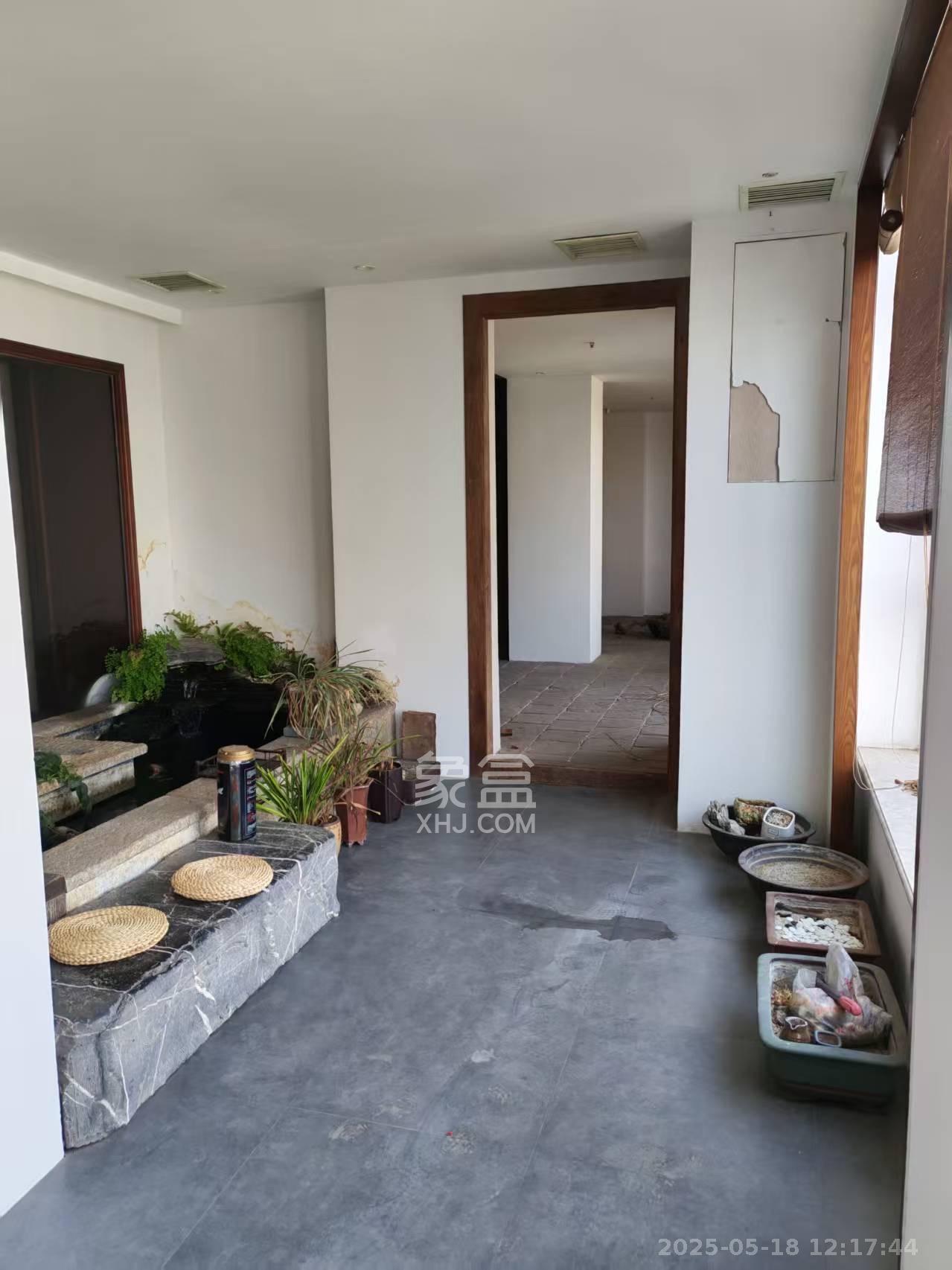 城市之心 1室1厅1卫 7000.0元/月 城市之心 1室1厅1卫 7000.0元/月室内图