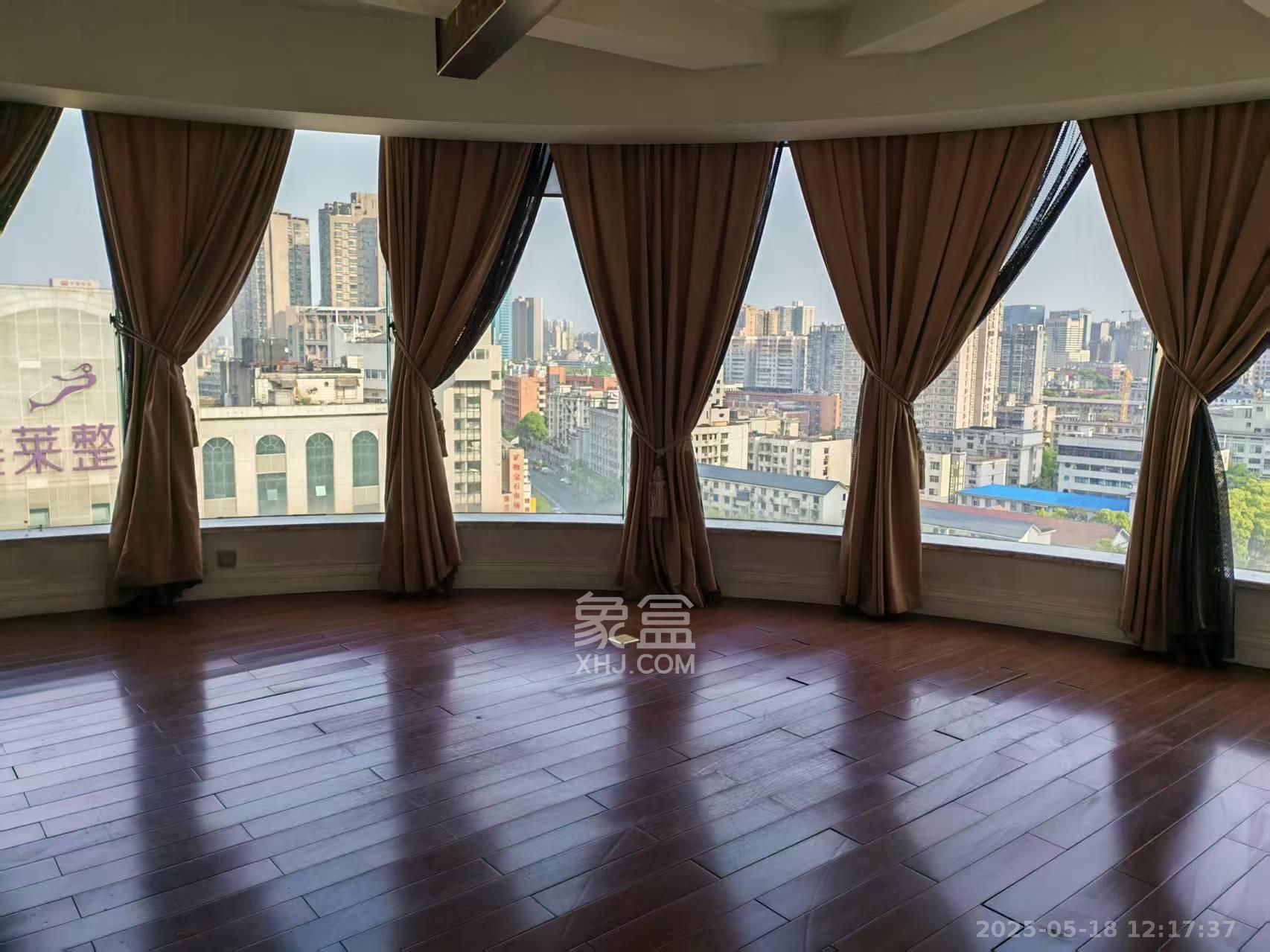 城市之心 1室1厅1卫 7000.0元/月 城市之心 1室1厅1卫 7000.0元/月室内图