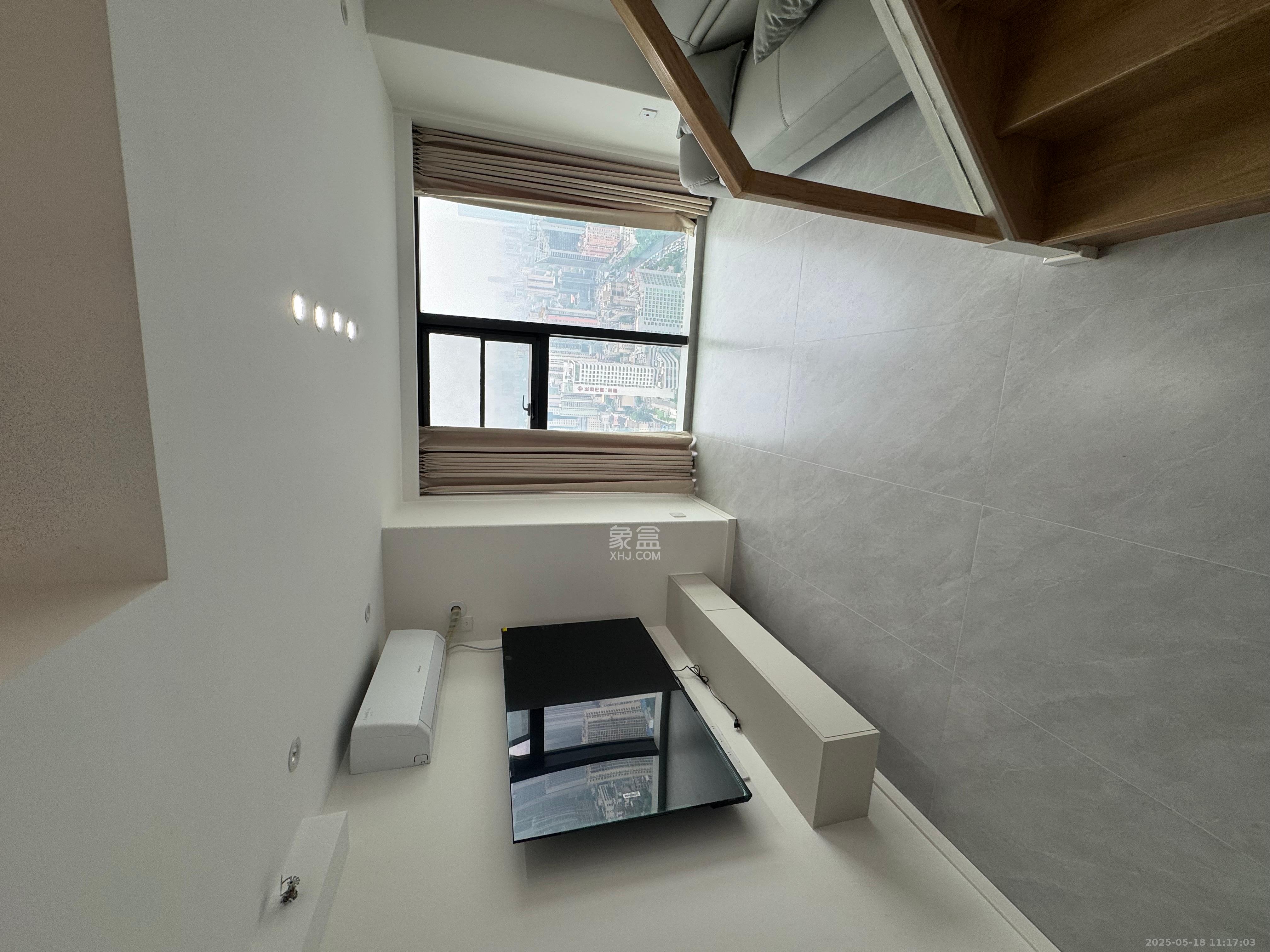 华润置地中心 2室1厅1卫 4200.0元/月 华润置地中心 2室1厅1卫 4200.0元/月室内图