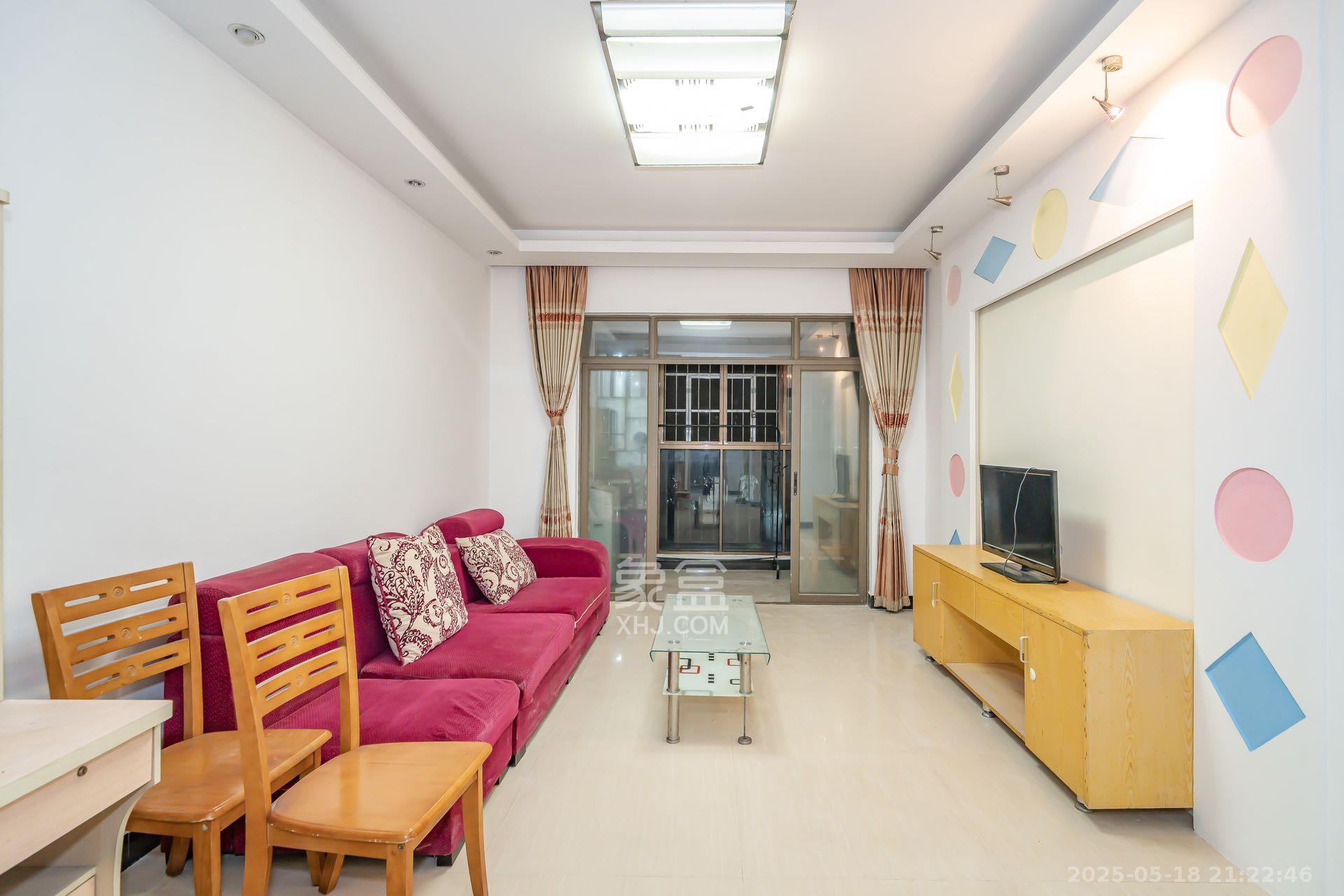 米兰春天  3室2厅1卫    1600.0元/月 米兰春天  3室2厅1卫    1600.0元/月