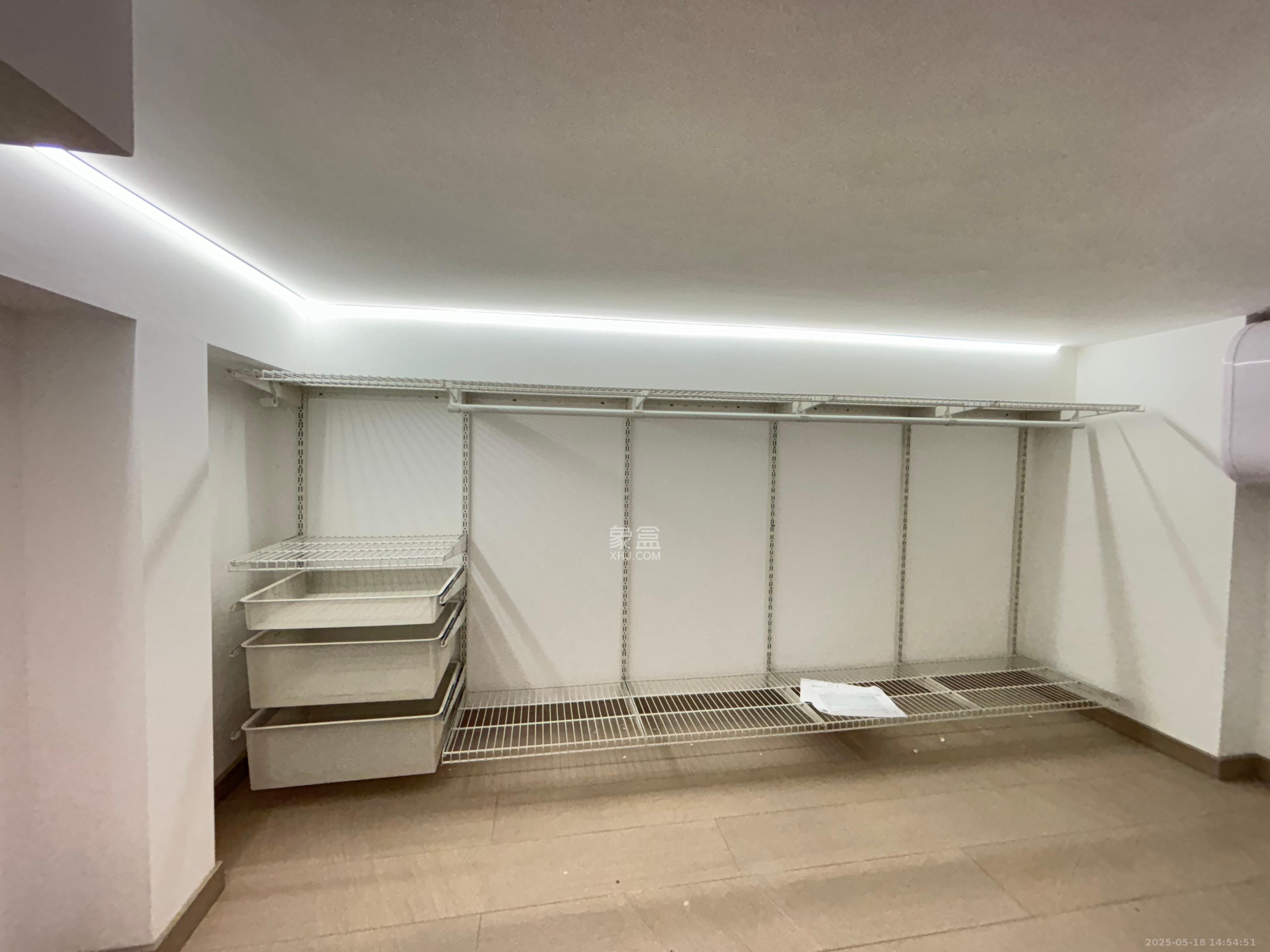 卓越中寰  1室1厅2卫   3000.00元/月室内图