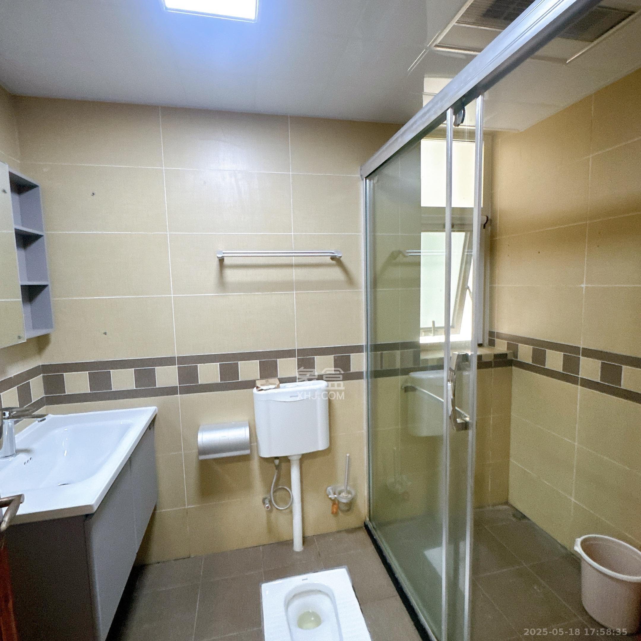 北辰三角洲D2区 4室2厅2卫 5000.0元/月 北辰三角洲D2区 4室2厅2卫 5000.0元/月室内图