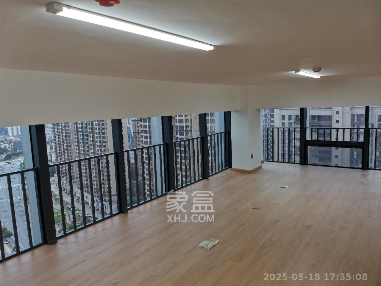 裕天国际商汇中心 2室1厅1卫 4200.0元/月 裕天国际商汇中心 2室1厅1卫 4200.0元/月室内图