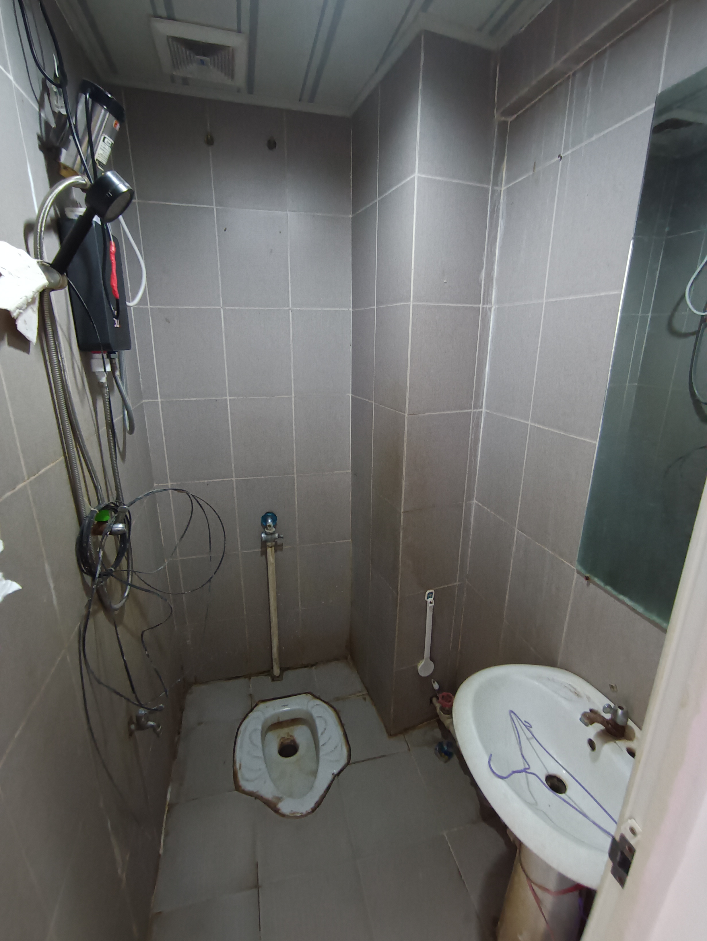 中天公寓 1室1厅1卫 21.0万 中天公寓 1室1厅1卫 21.0万客厅