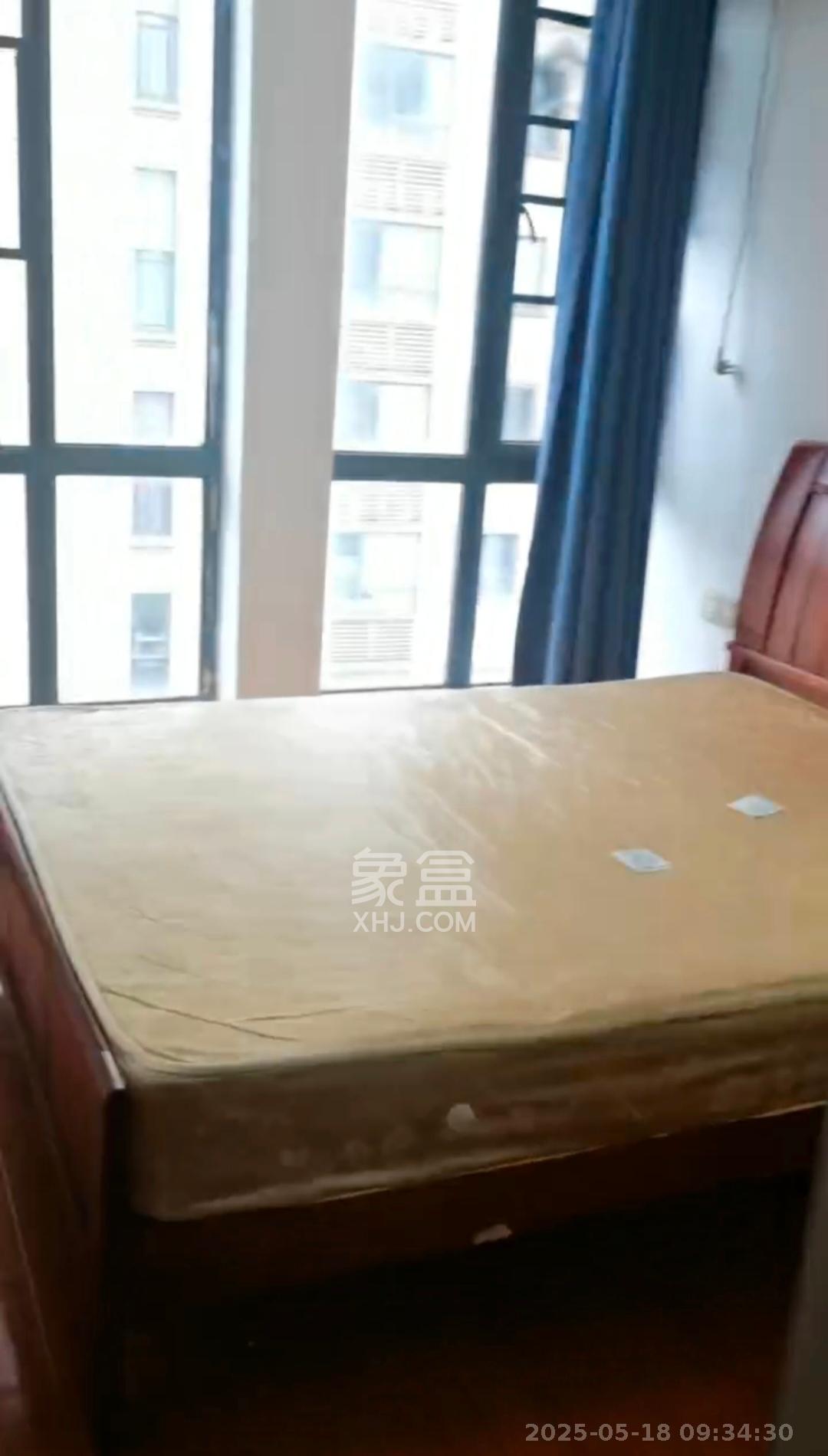 中建芙蓉工社  2室1厅1卫    1700.0元/月室内图