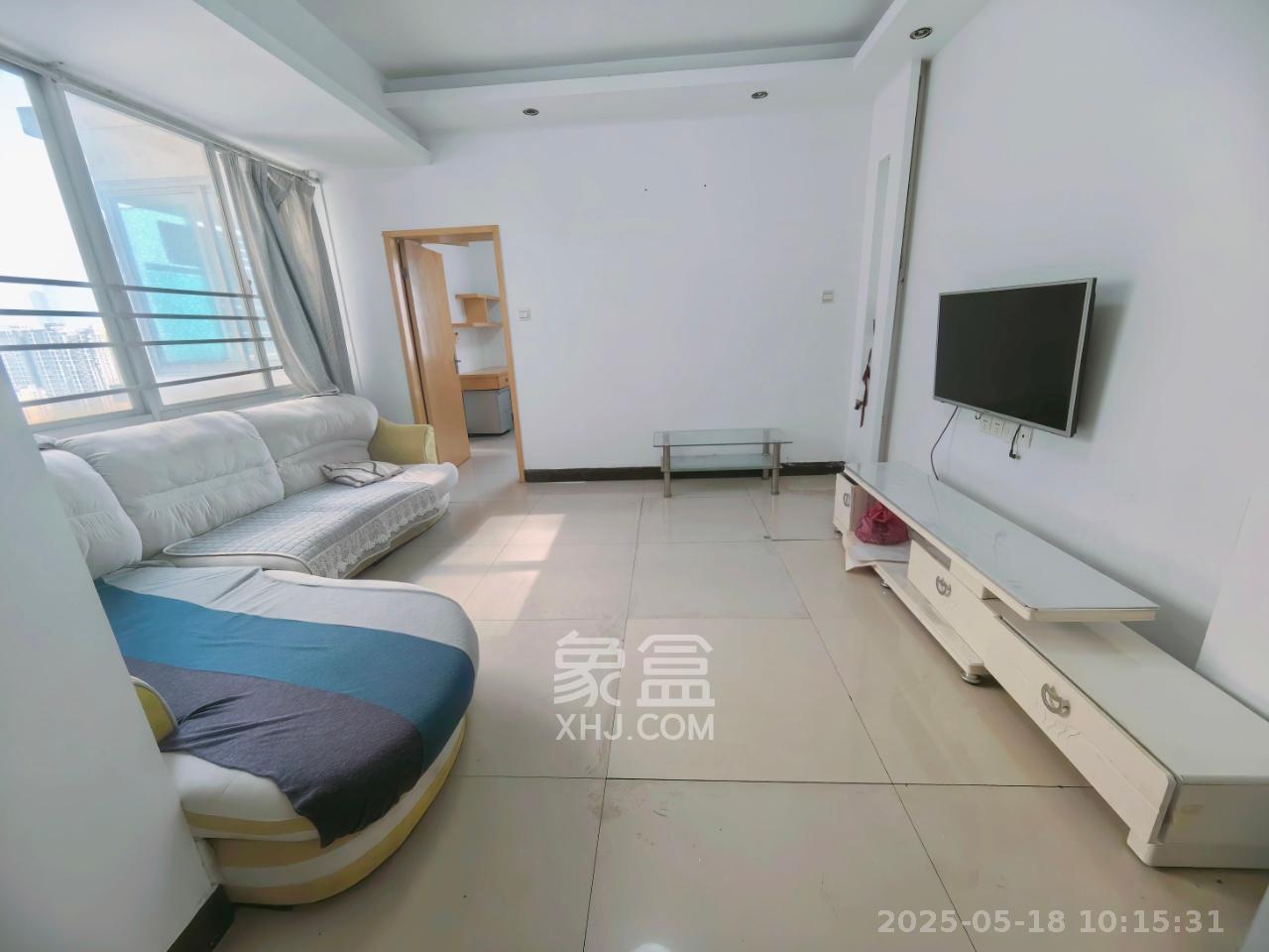 上河国际B座  1室2厅1卫    1600.0元/月室内图