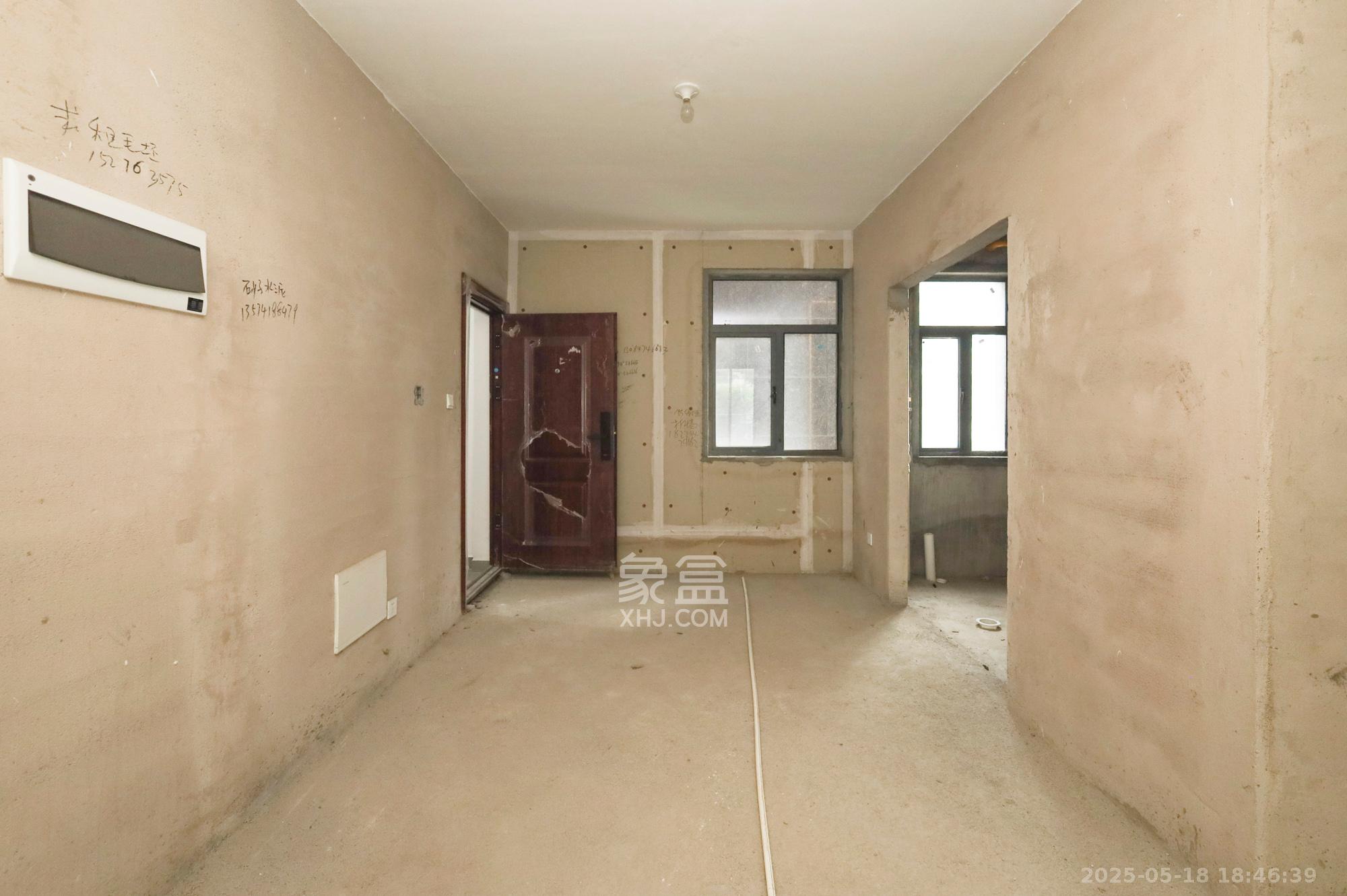 锦顺宸樾府 3室2厅2卫 88.0万 锦顺宸樾府 3室2厅2卫 88.0万客厅