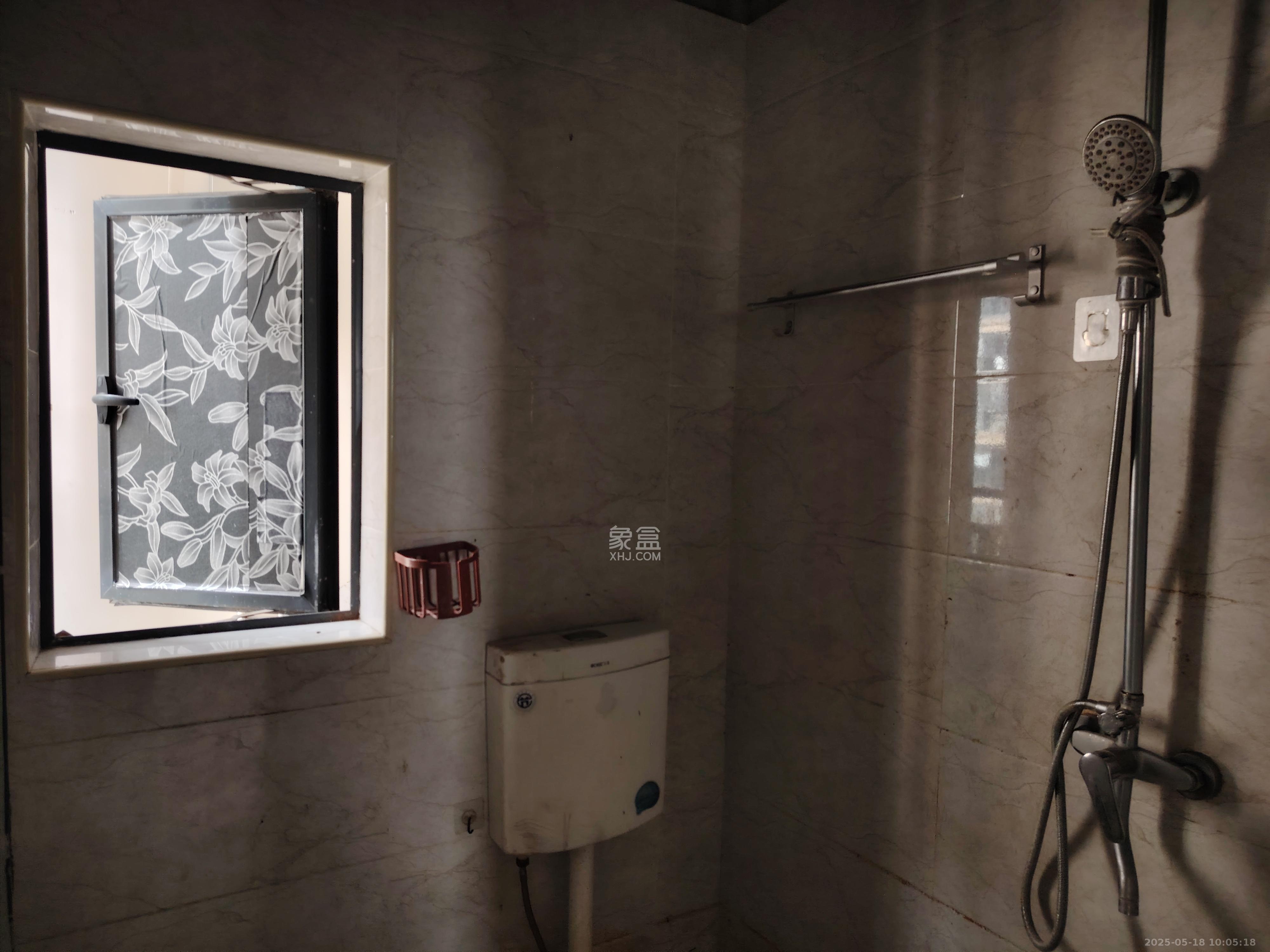 高升时代广场(冠铭商务中心) 3室1厅1卫 2000.0元/月 高升时代广场(冠铭商务中心) 3室1厅1卫 2000.0元/月室内图