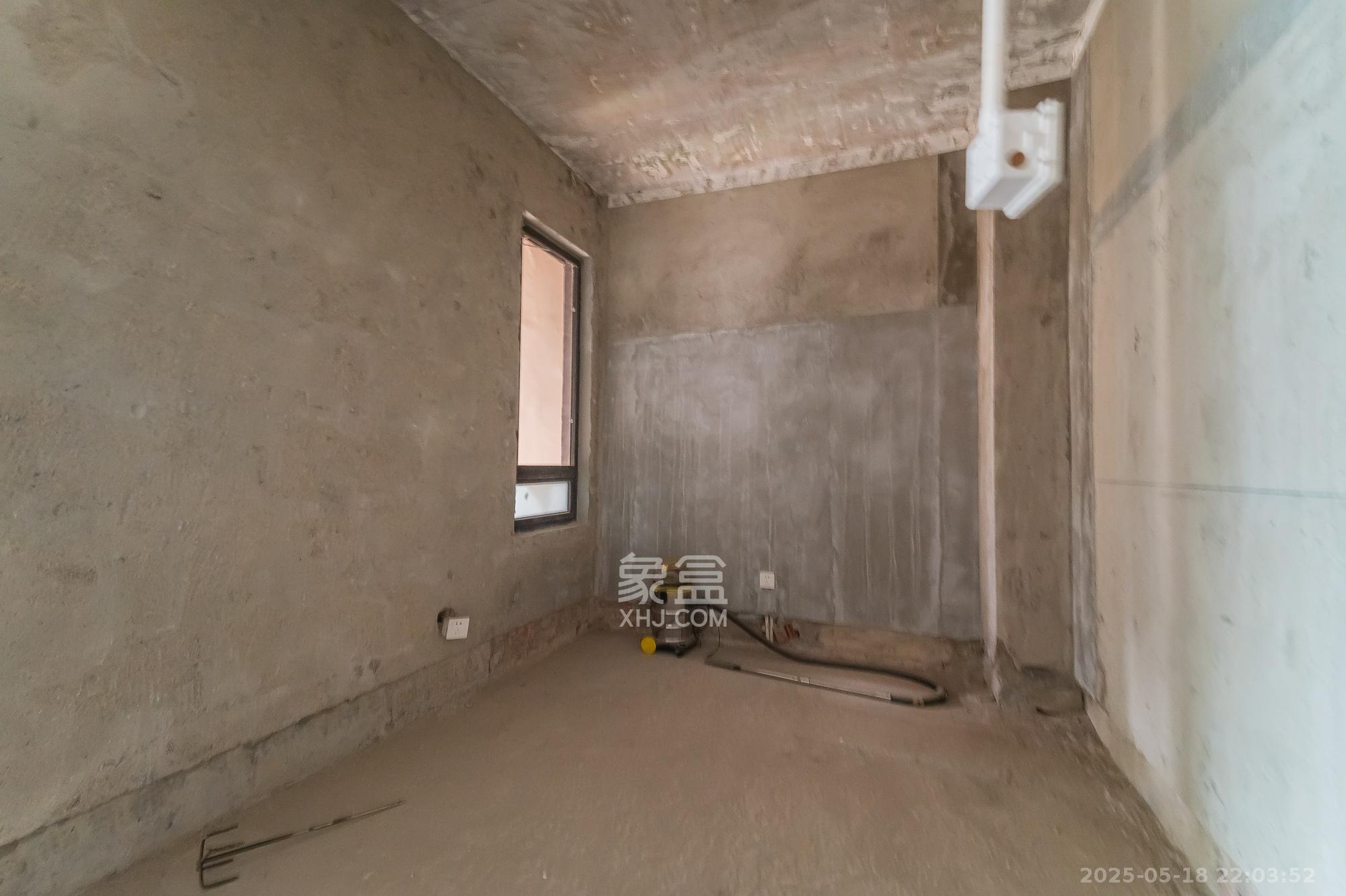 中交建发松雅院  4室2厅2卫    154.0万 中交建发松雅院  4室2厅2卫    154.0万其他