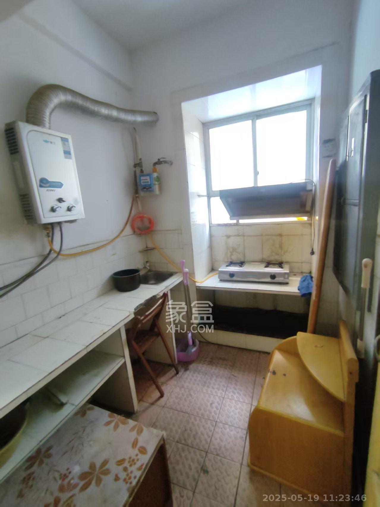 湖南省人民政府第一招待所宿舍(司马里34号) 3室1厅1卫 2000.0元/月 湖南省人民政府第一招待所宿舍(司马里34号) 3室1厅1卫 2000.0元/月室内图