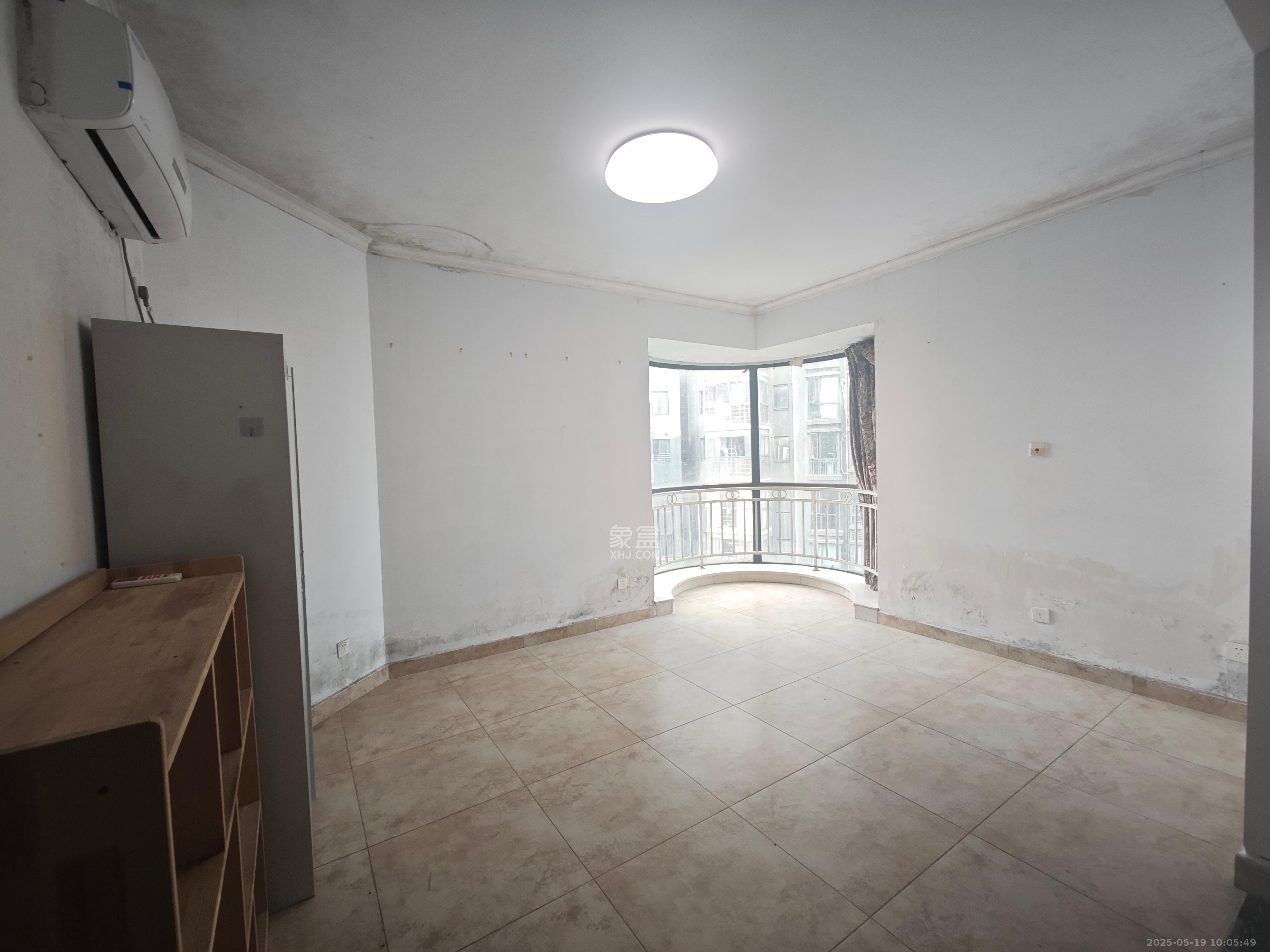 华盛新外滩  4室2厅2卫    3600.0元/月 华盛新外滩  4室2厅2卫    3600.0元/月室内图