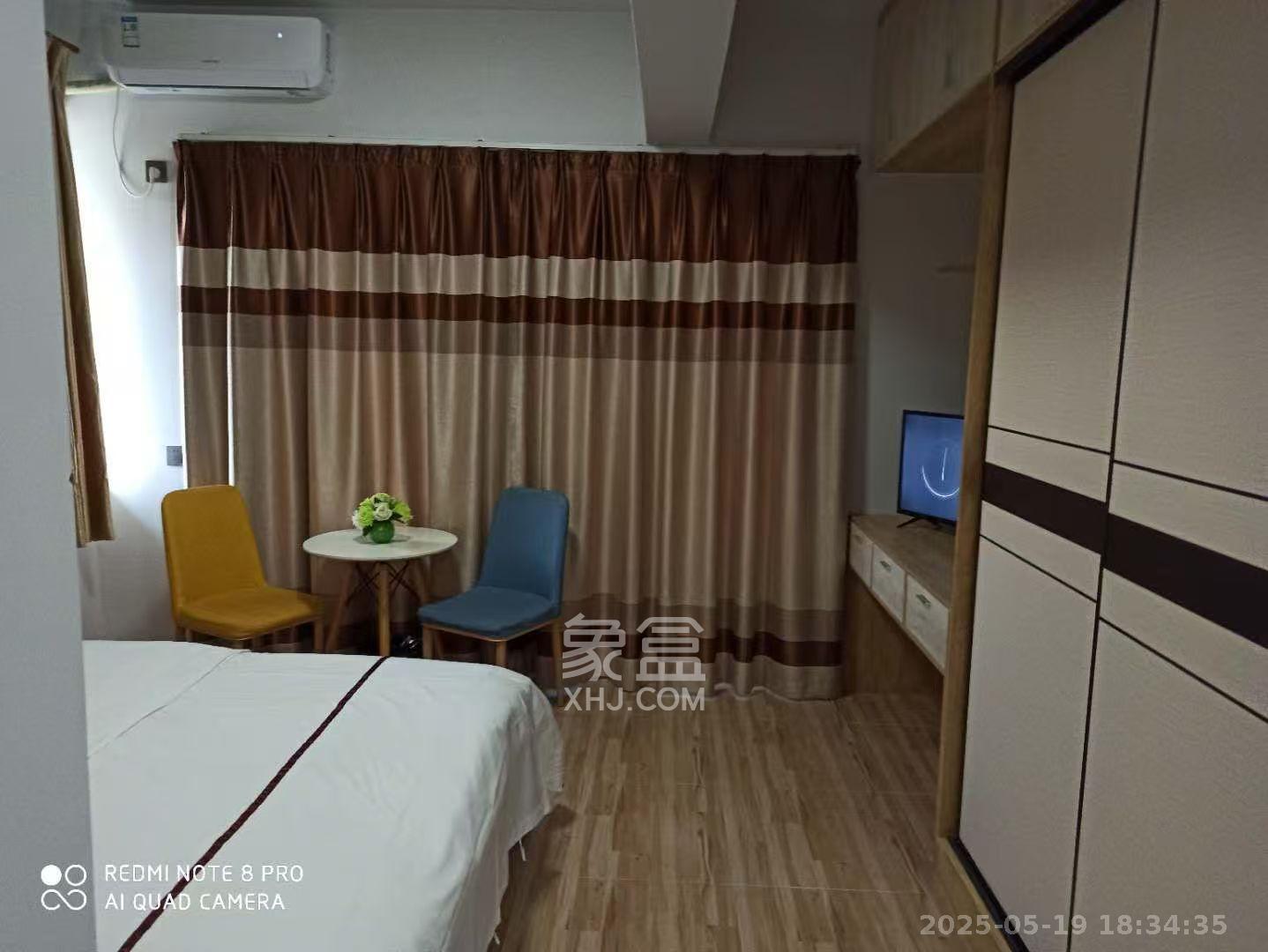 观湖公寓  1室1厅1卫    1600.0元/月 观湖公寓  1室1厅1卫    1600.0元/月室内图