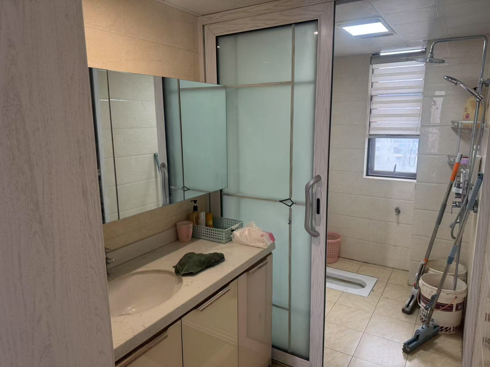 盛达佳苑  4室2厅2卫   2100.00元/月室内图